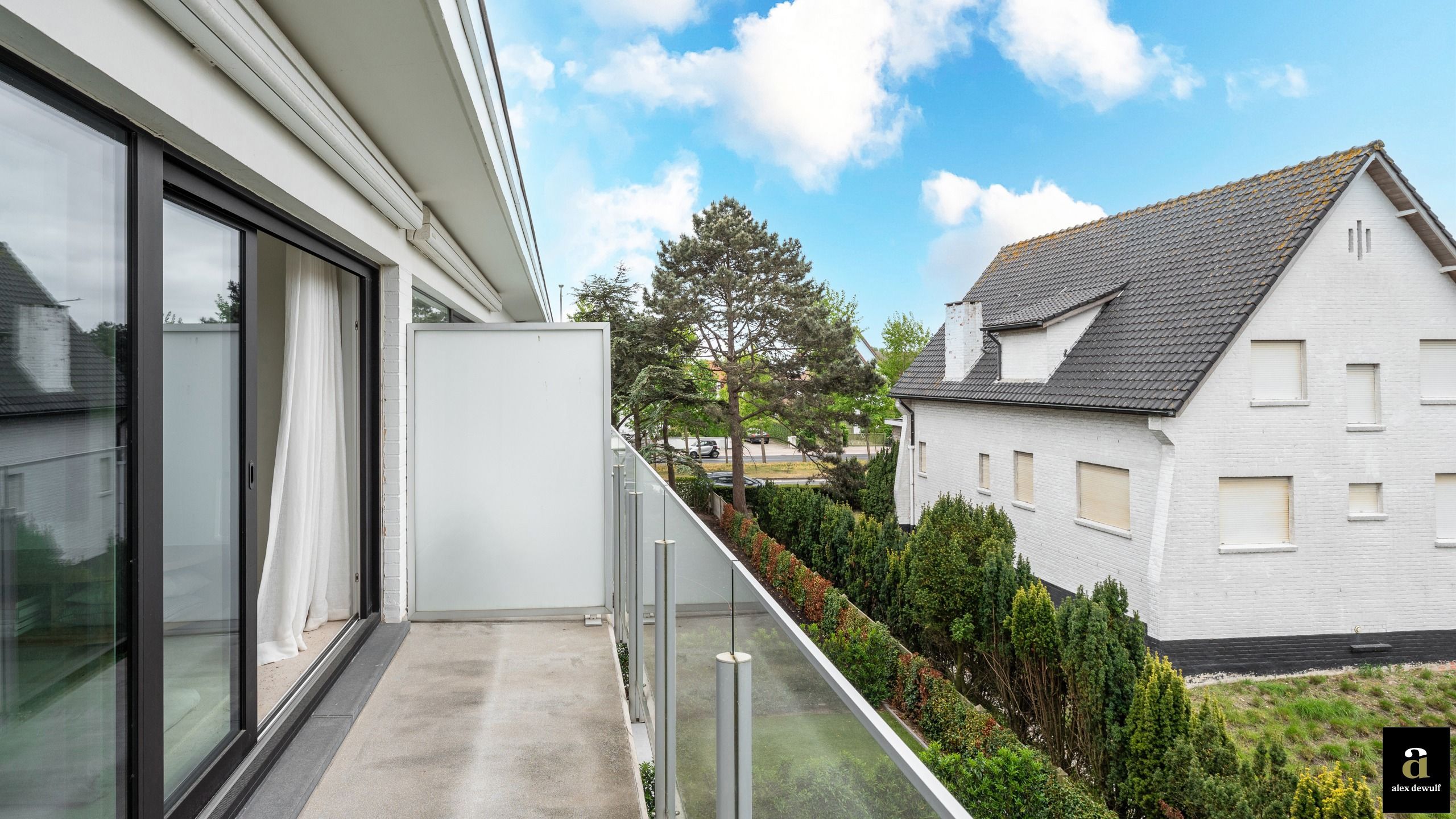 Prachtig gerenoveerd appartement met 2 terrassen [Elizabetlaan / Neptunuspad - Knokke]. foto 11