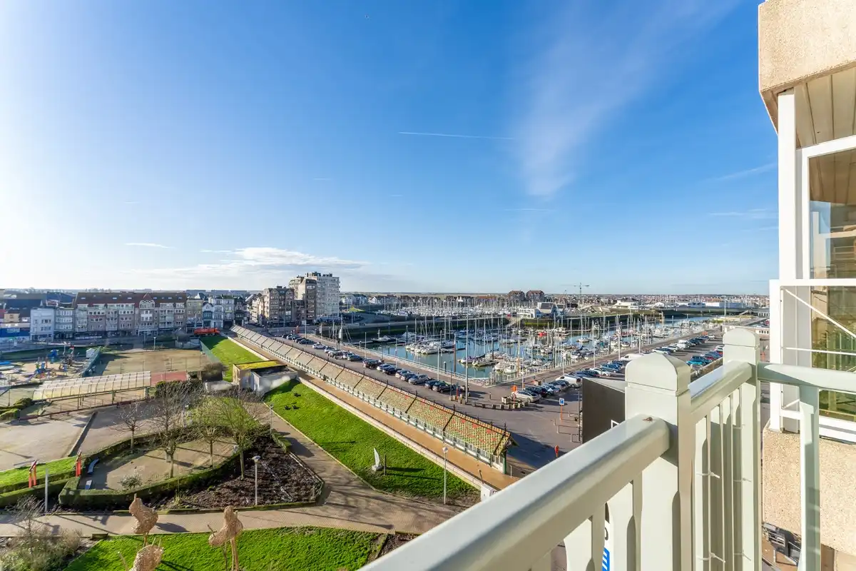 Prachtig appartement met uniek zicht op de haven en het Leopoldpark foto 14