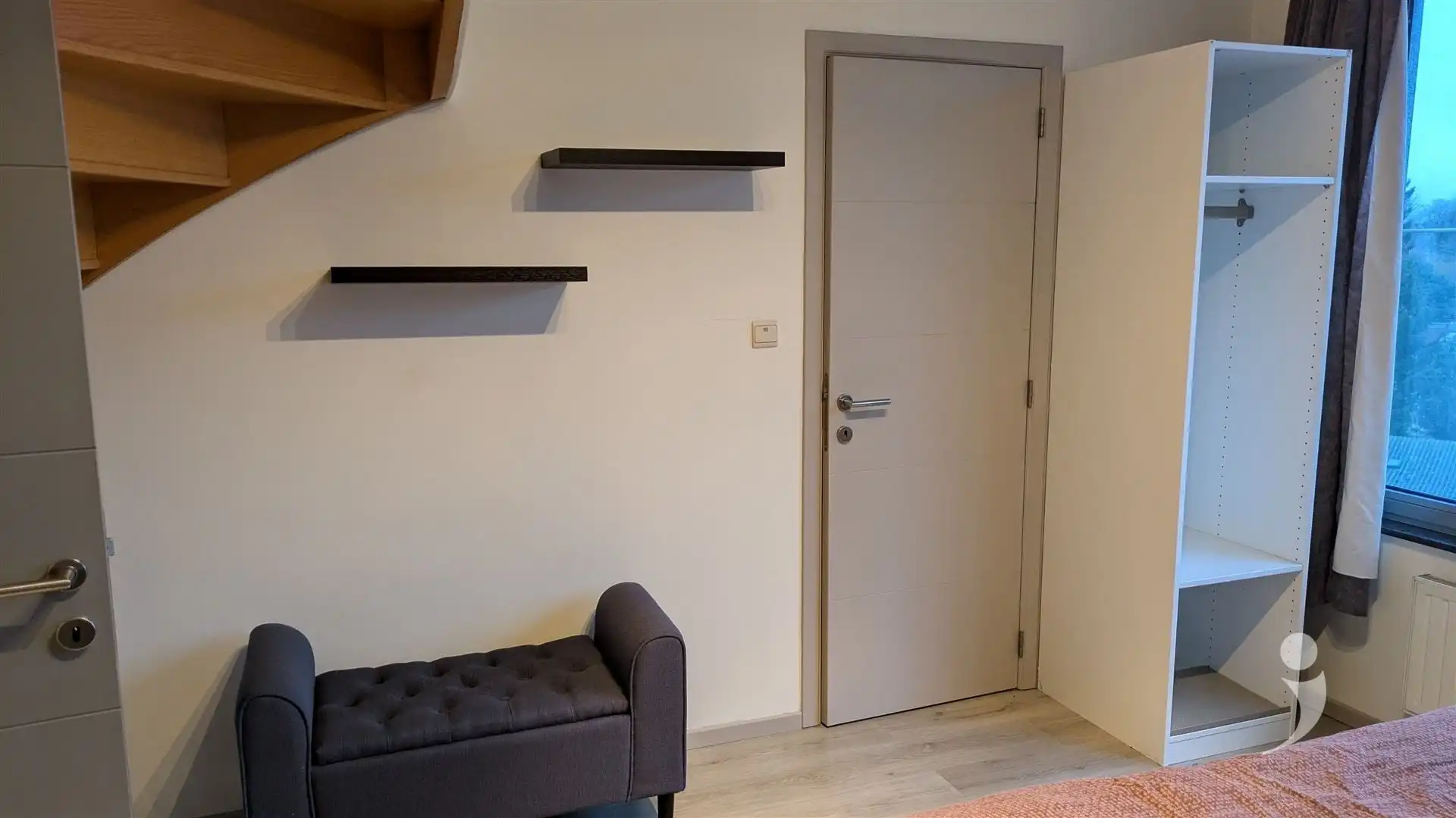 Gemeubeld appartement aan station te Aarschot. foto 9