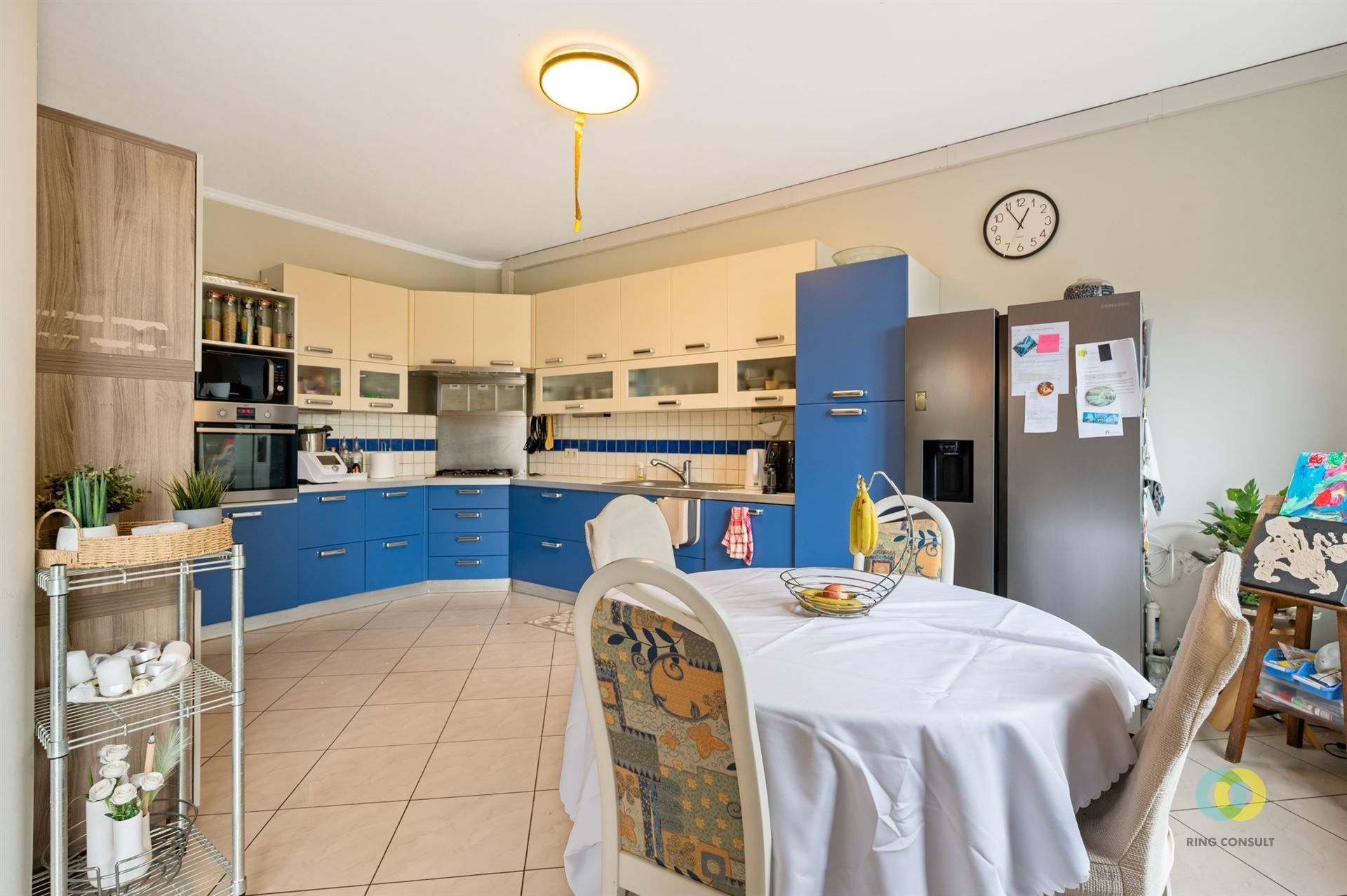 Zeer ruime 3-gevel met grote tuin foto 4