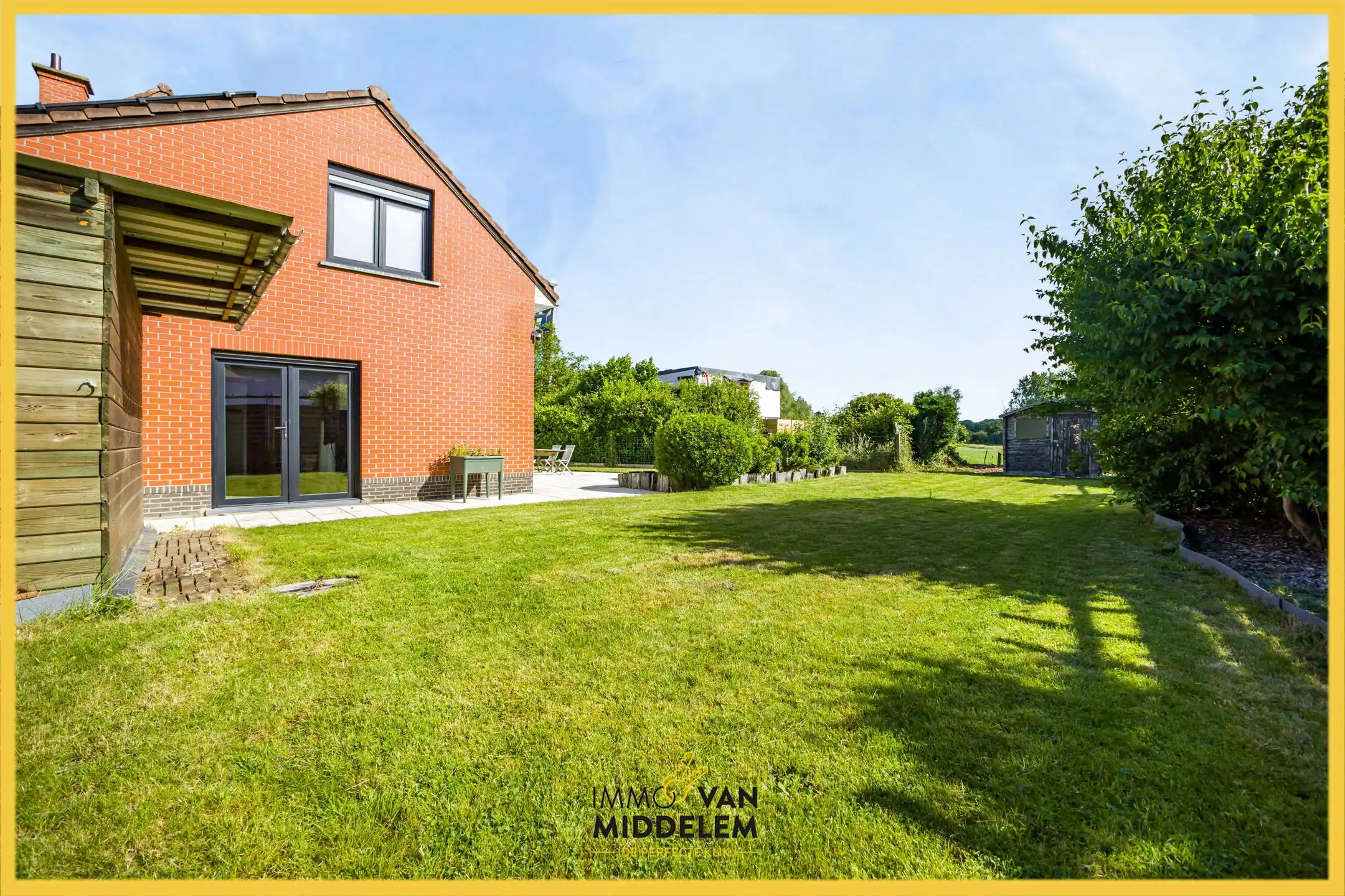 INSTAPKLARE WONING MET 4 KAMERS, TUIN EN GARAGE foto 22