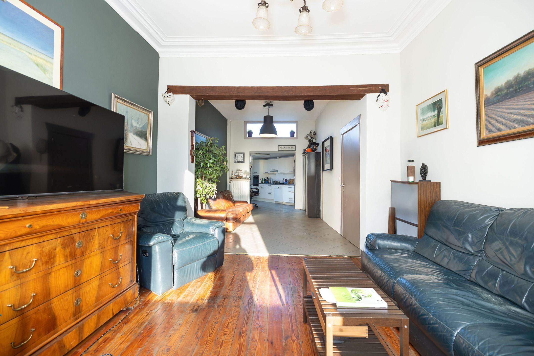 Charmant huis van ± 120 m² foto 2