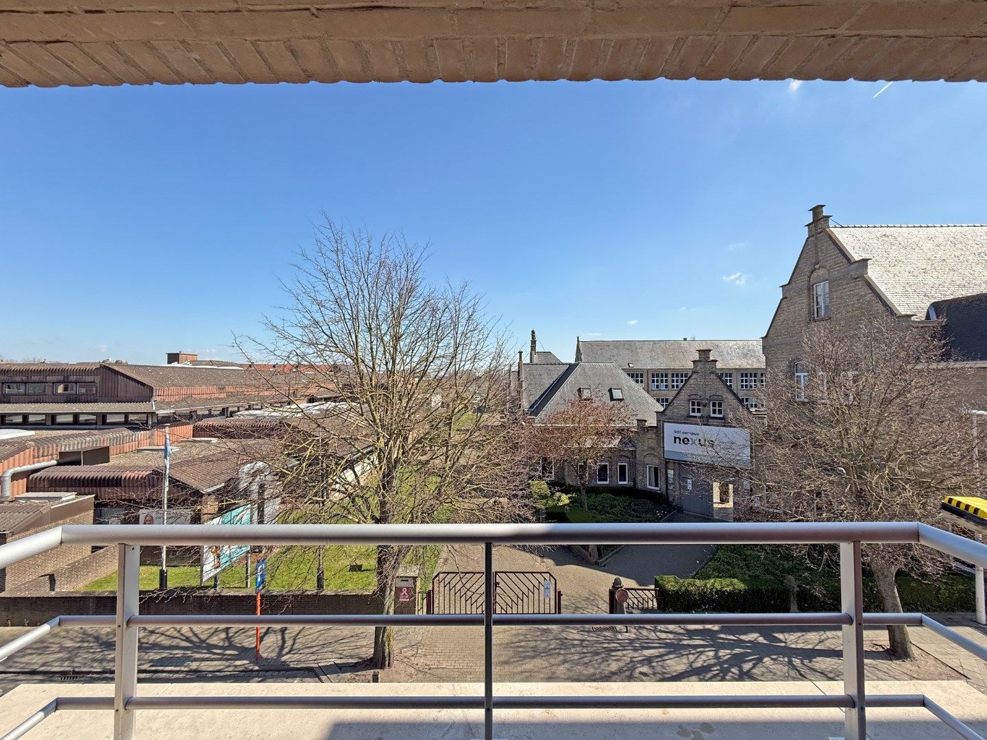 Gemeubeld appartement met 2 slaapkamers in Nieuwpoort Stad. foto 11