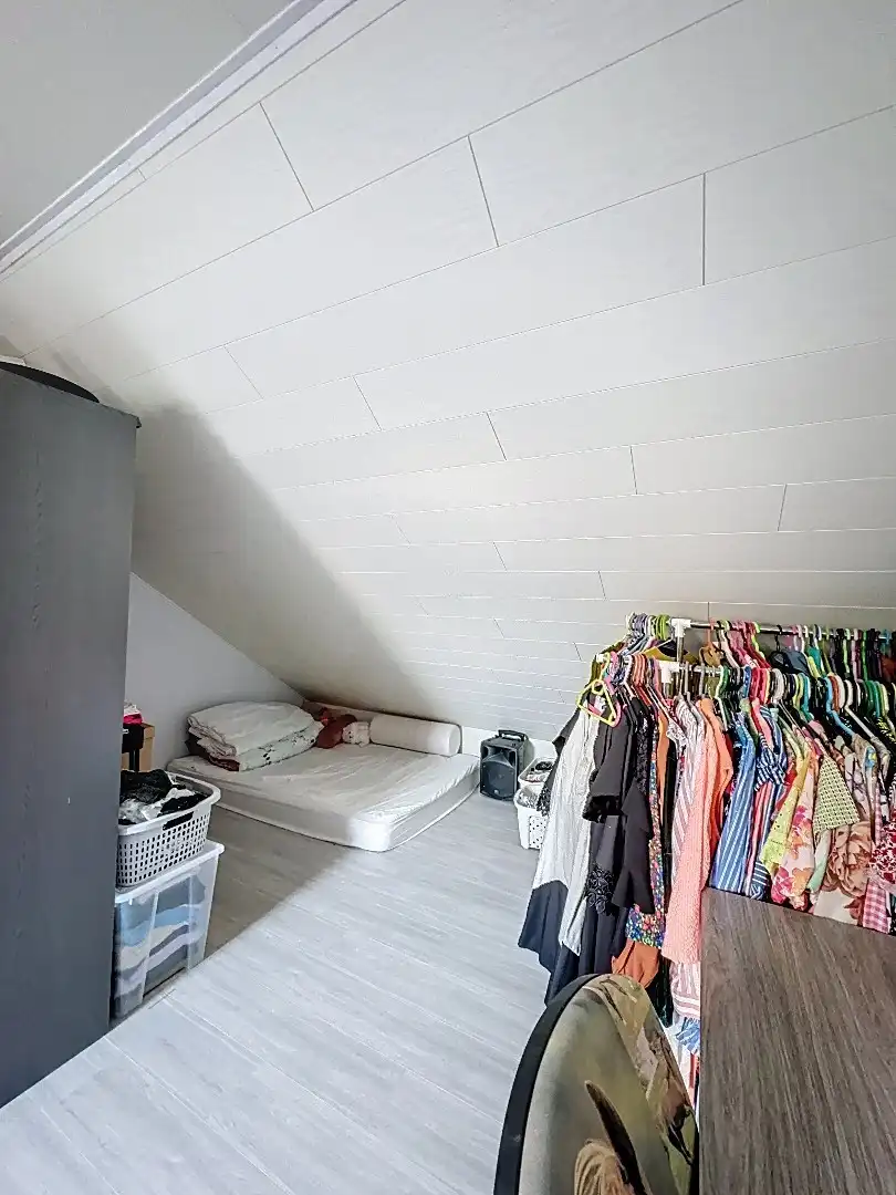 Gezellig wonen in Tienen: praktische rijwoning met terras en 3 slaapkamers foto 13