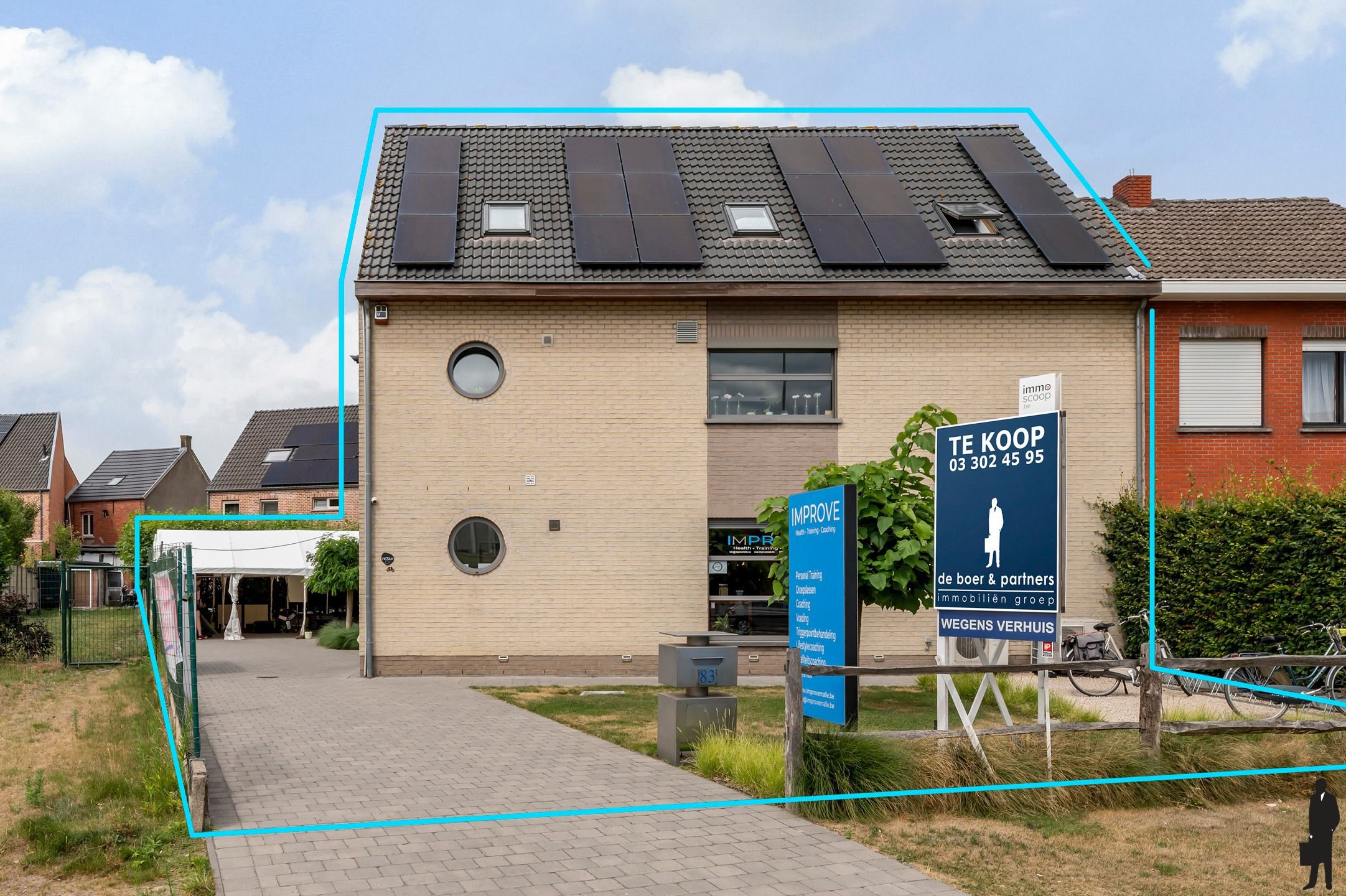 Zeer ruime (502 m²) handelswoonst op toplocatie in Oostmalle foto {{pictureIndex}}