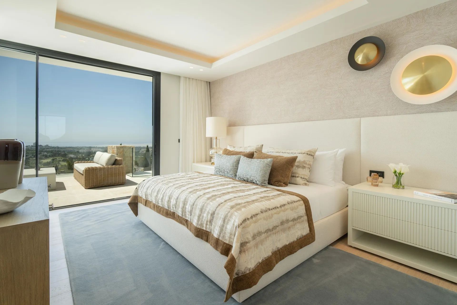 Ongekende luxe in Marbella: exclusieve nieuwbouw villa met panoramisch zicht en 5-sterren faciliteiten foto 22