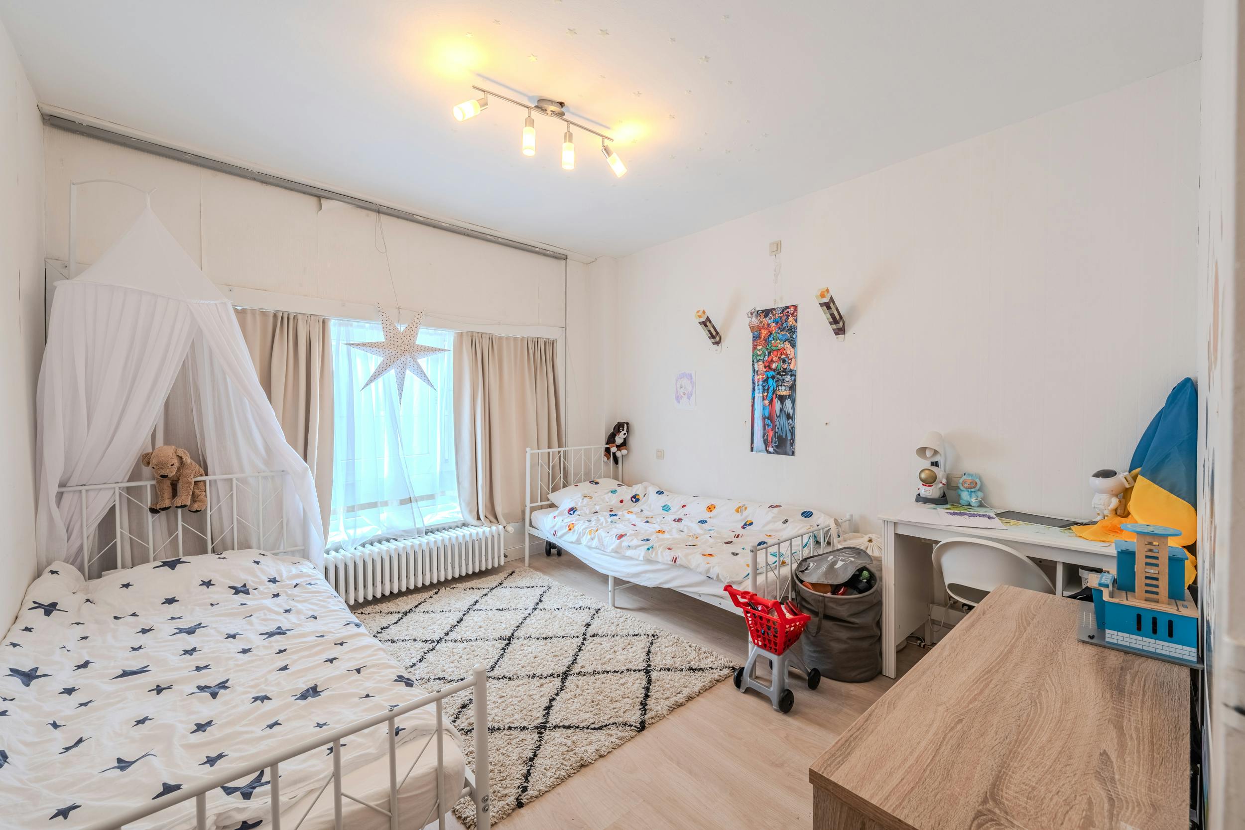 Instapklaar 2-slaapkamerappartement in centrum Oostende foto 13