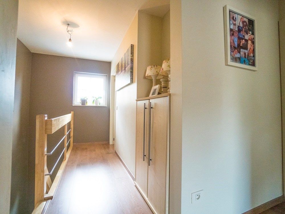 Comfortabele recente woning met 3 slaapkamers. foto 8