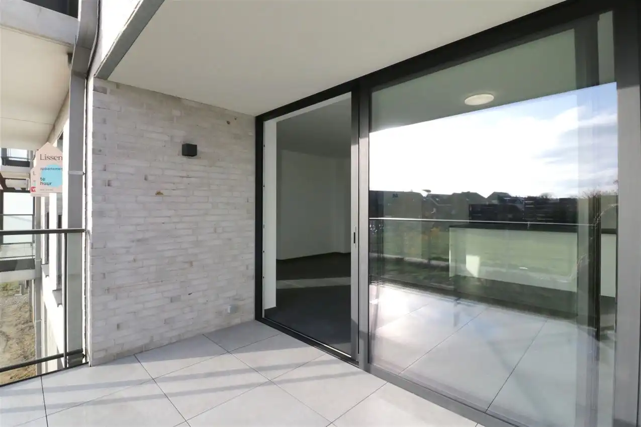 Zonnig appartement, zuidterras, twee slpk, autostaanplaats op gunstige locatie foto 48