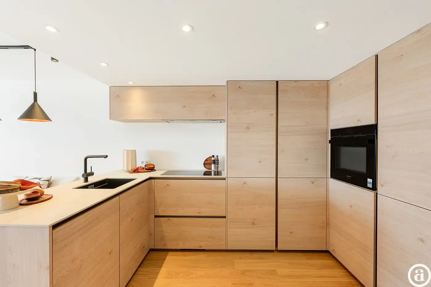 Zonnig gerenoveerd duplex penthouse appartement te Zoute.  foto 12