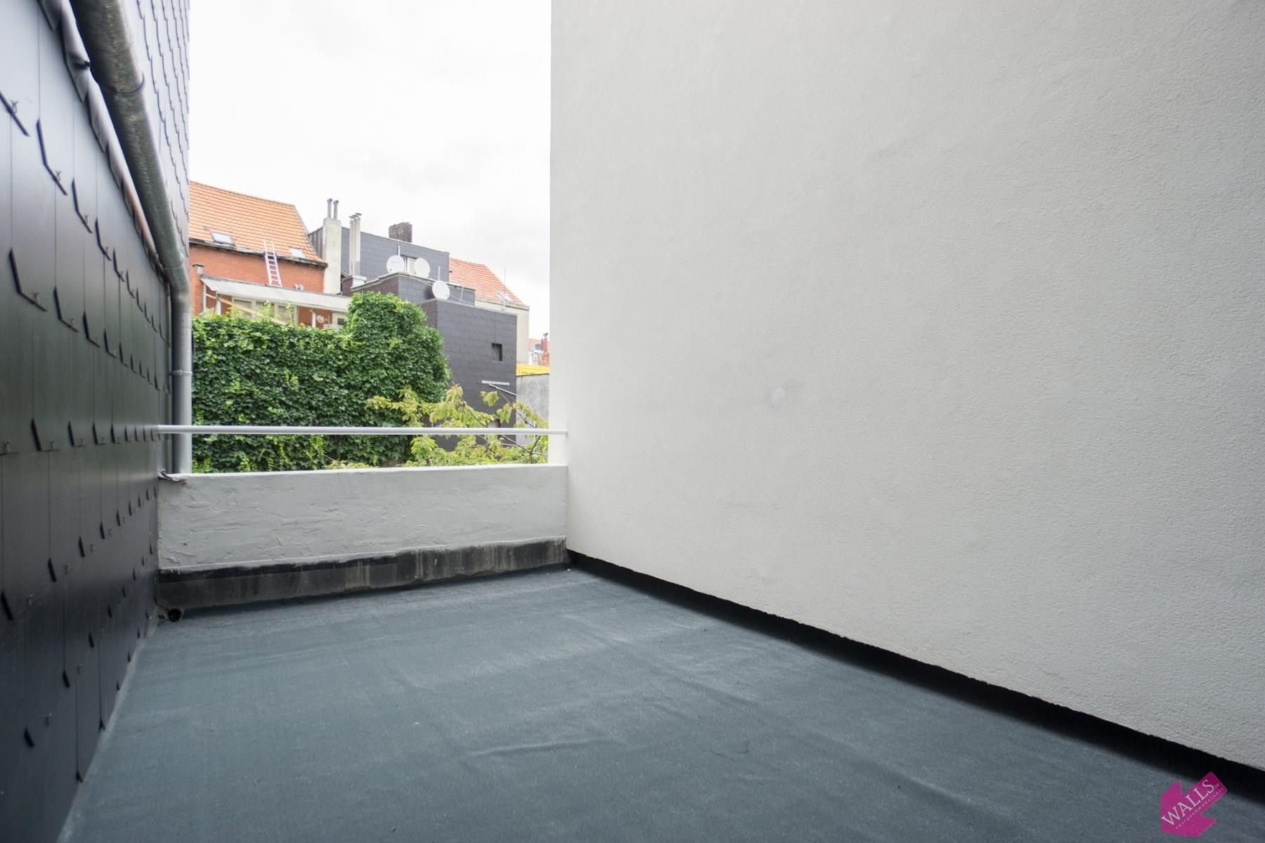 Mooi appartement met 2 slk en terras foto 3