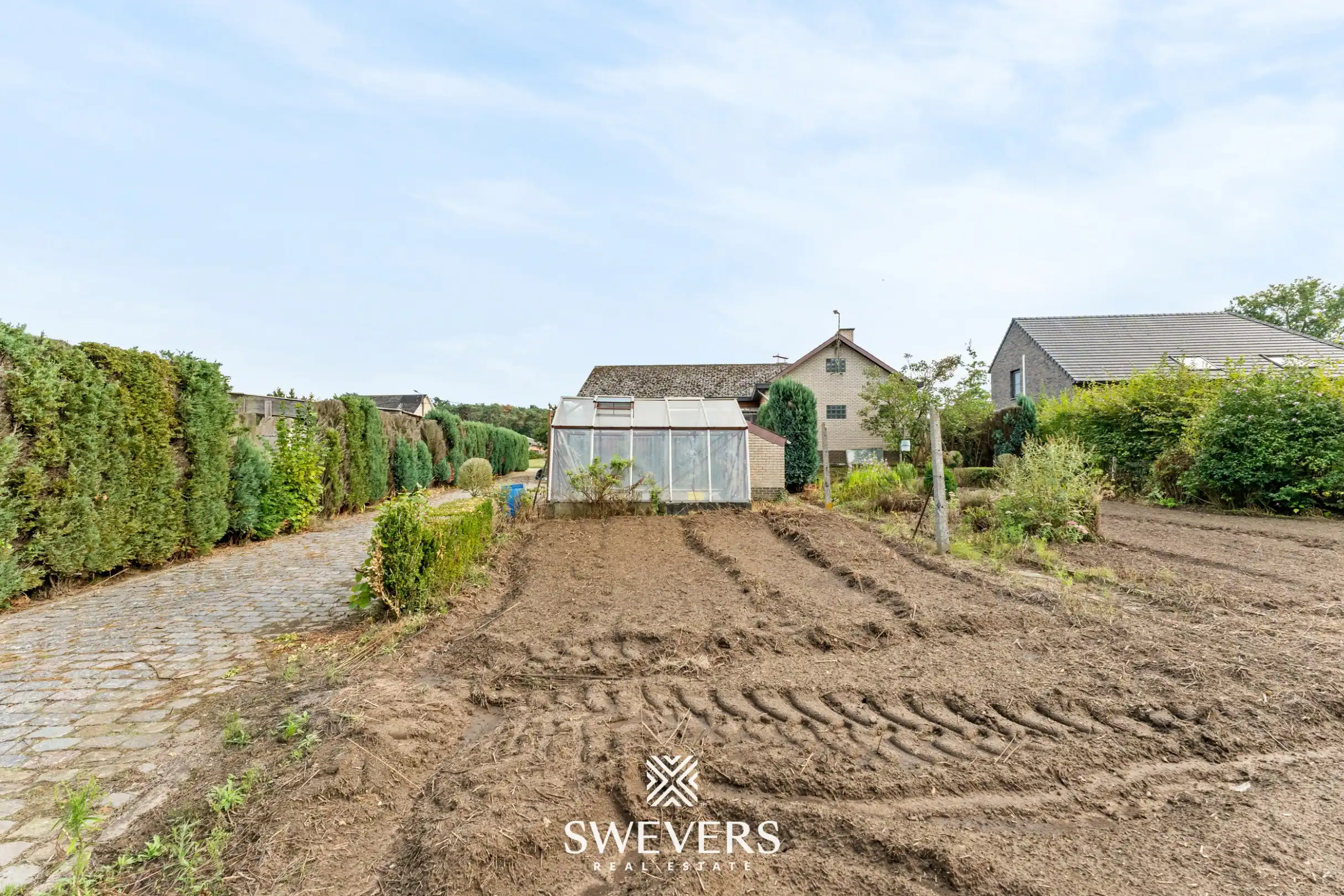 Te renoveren gelijkvloerse woning op ruim perceel (17 are 54 ca) te Halen foto 32