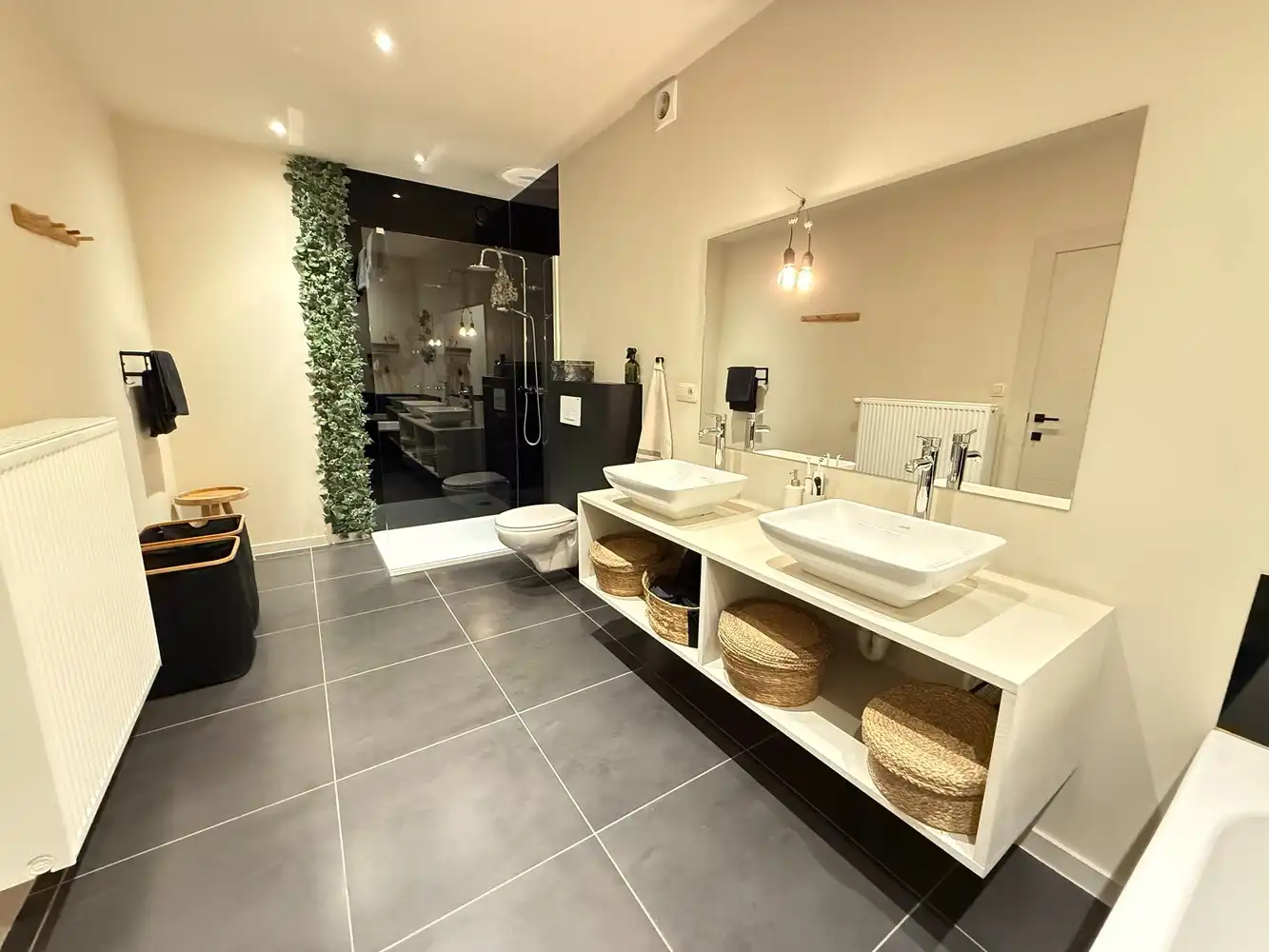 Instapklare woning met 3 Slpks en prachtige tuin foto 8