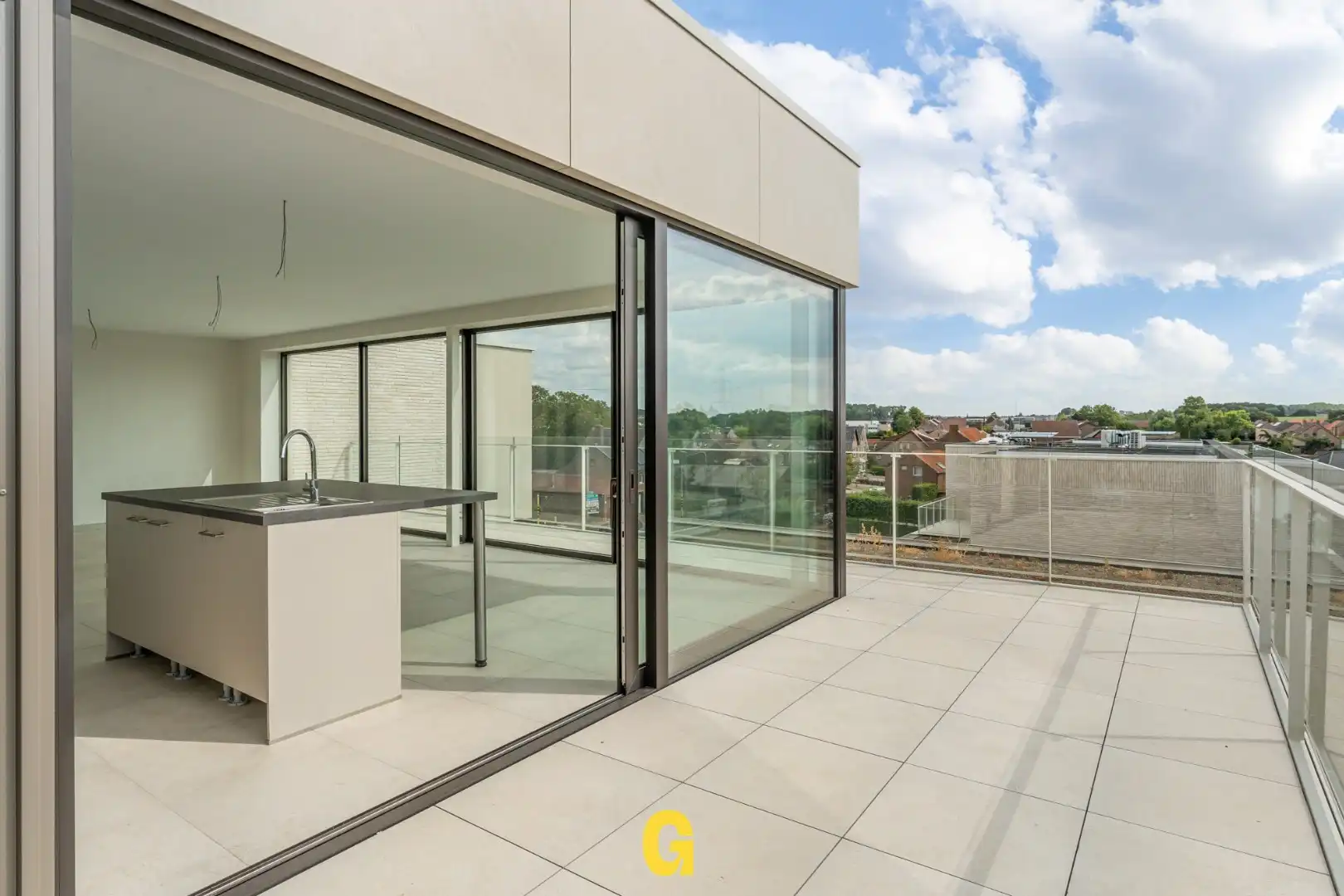 Luxueus energiezuinig penthouse appartement met ruim zonneterras met prachtig verzicht op het stadscentrum en achterliggend groen foto 11