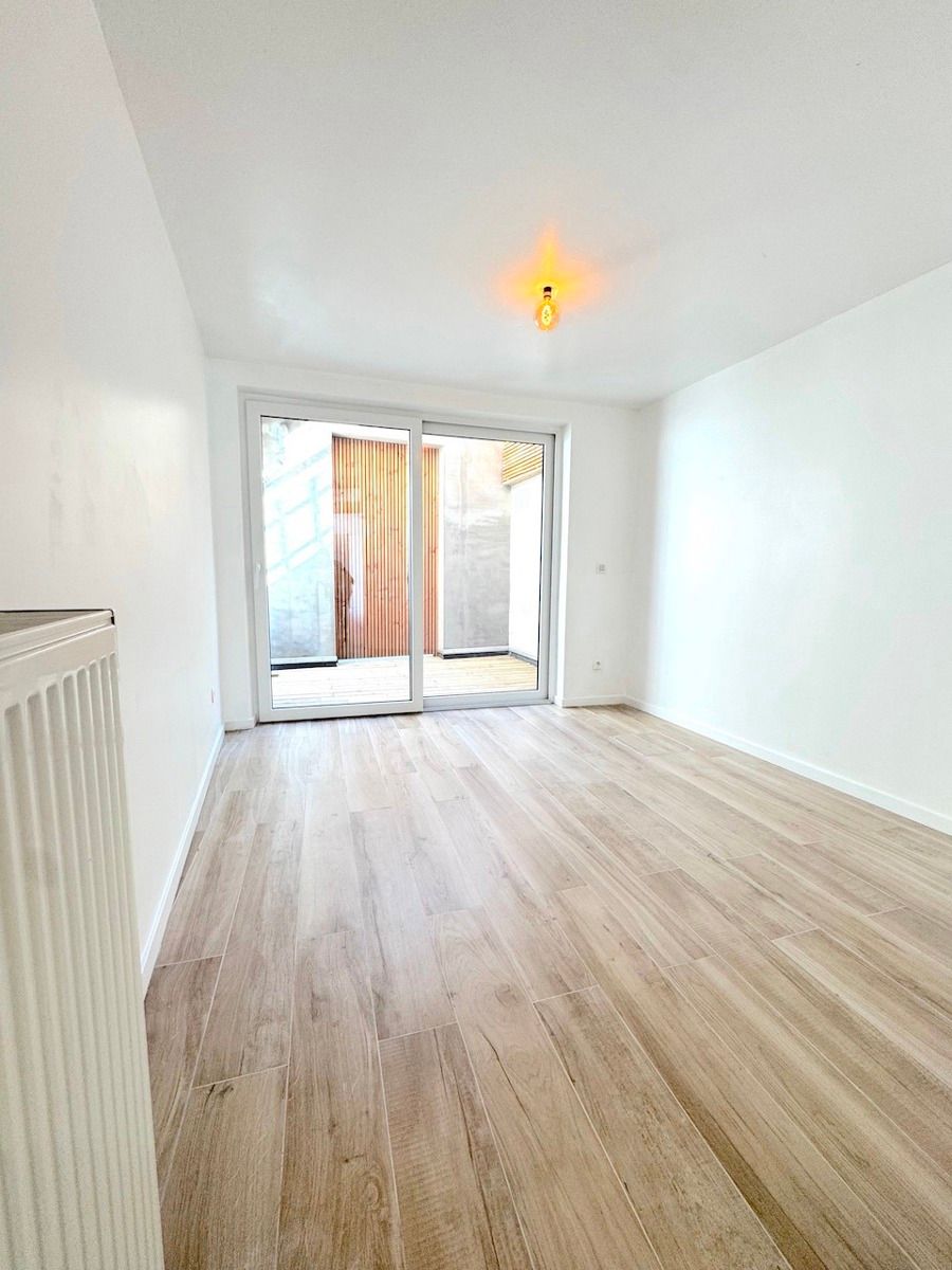 Volledig vernieuwd gelijkvloers appartement in het stadscentrum! foto 10