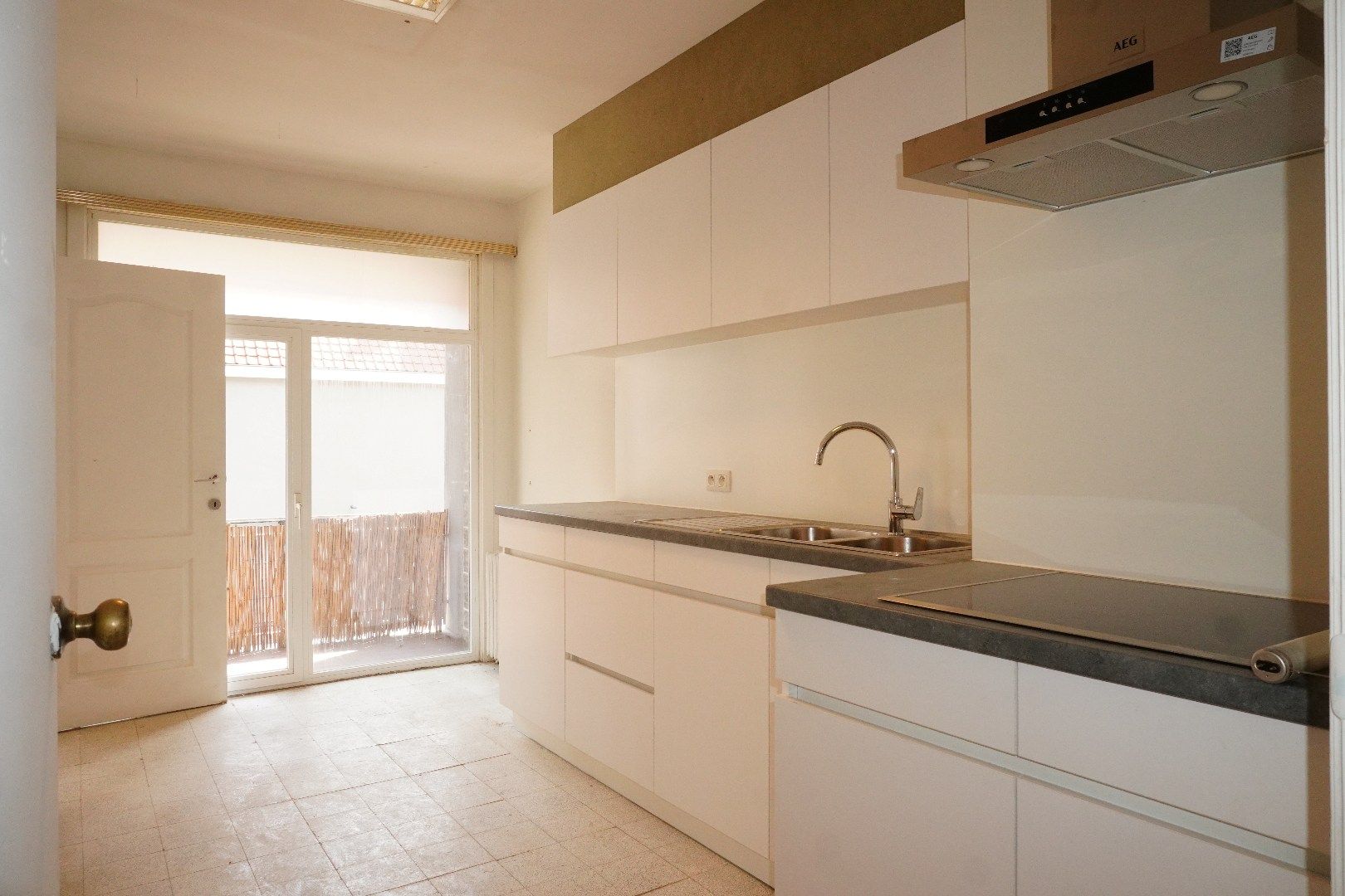 Appartement met terras in het centrum van Lokeren foto 2