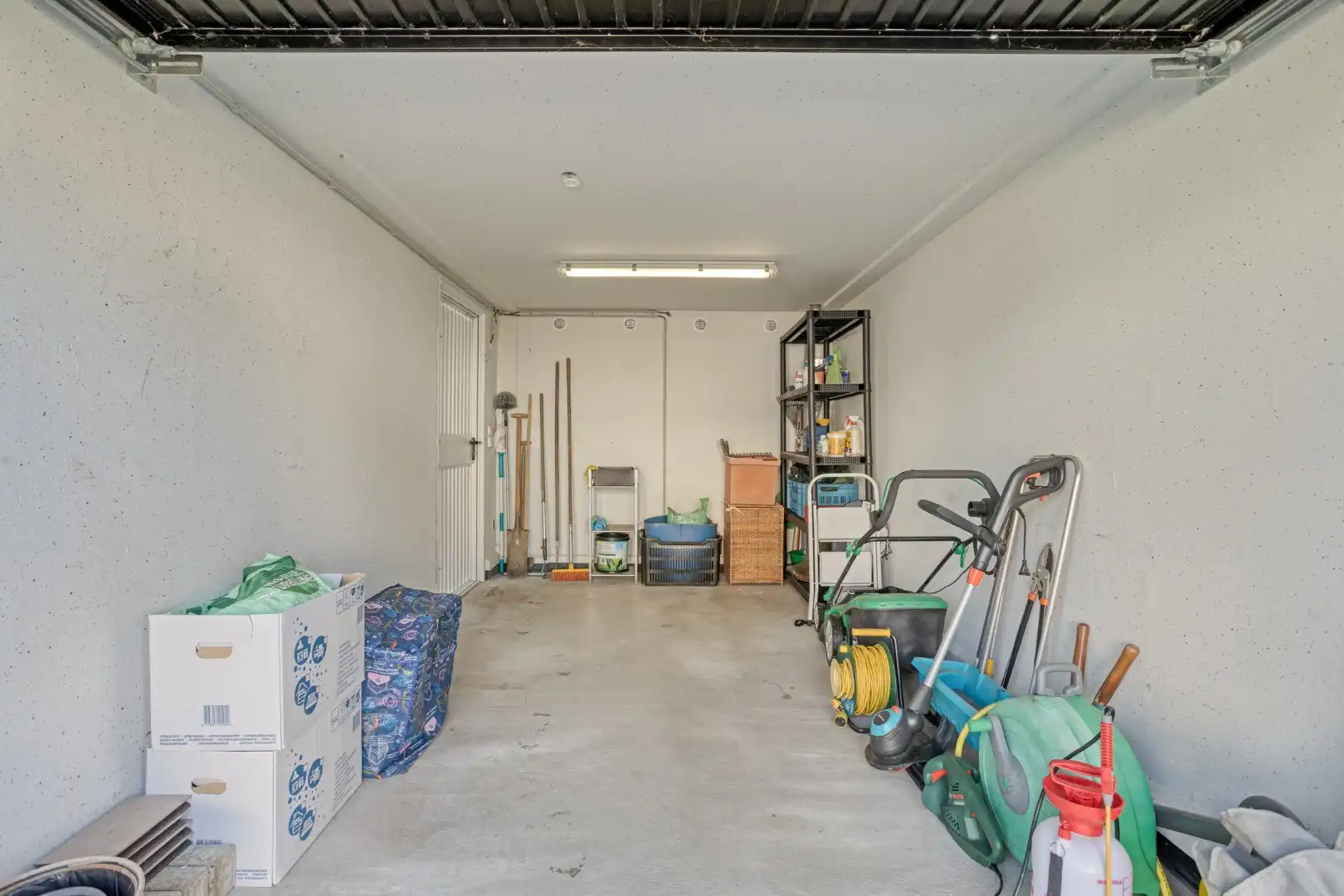 Recente halfopen woning met 4 slaapkamers en garage! foto 19