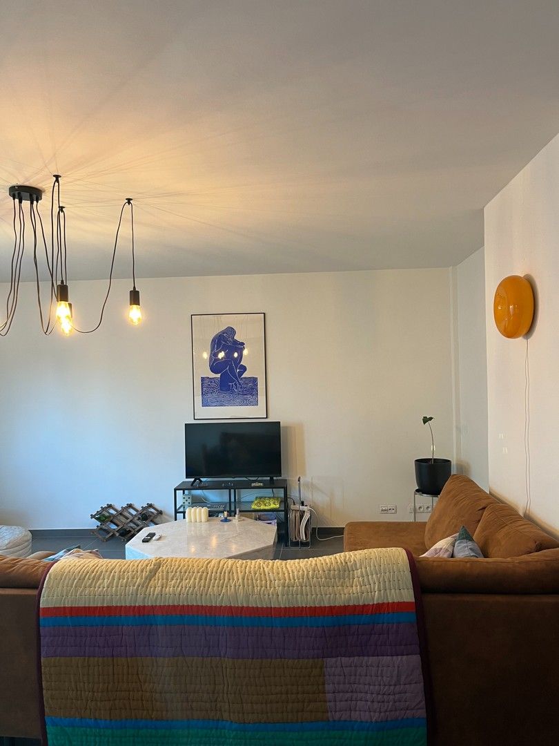 Stijlvol en lichtrijk appartement met garage te huur in hartje Gent foto 2