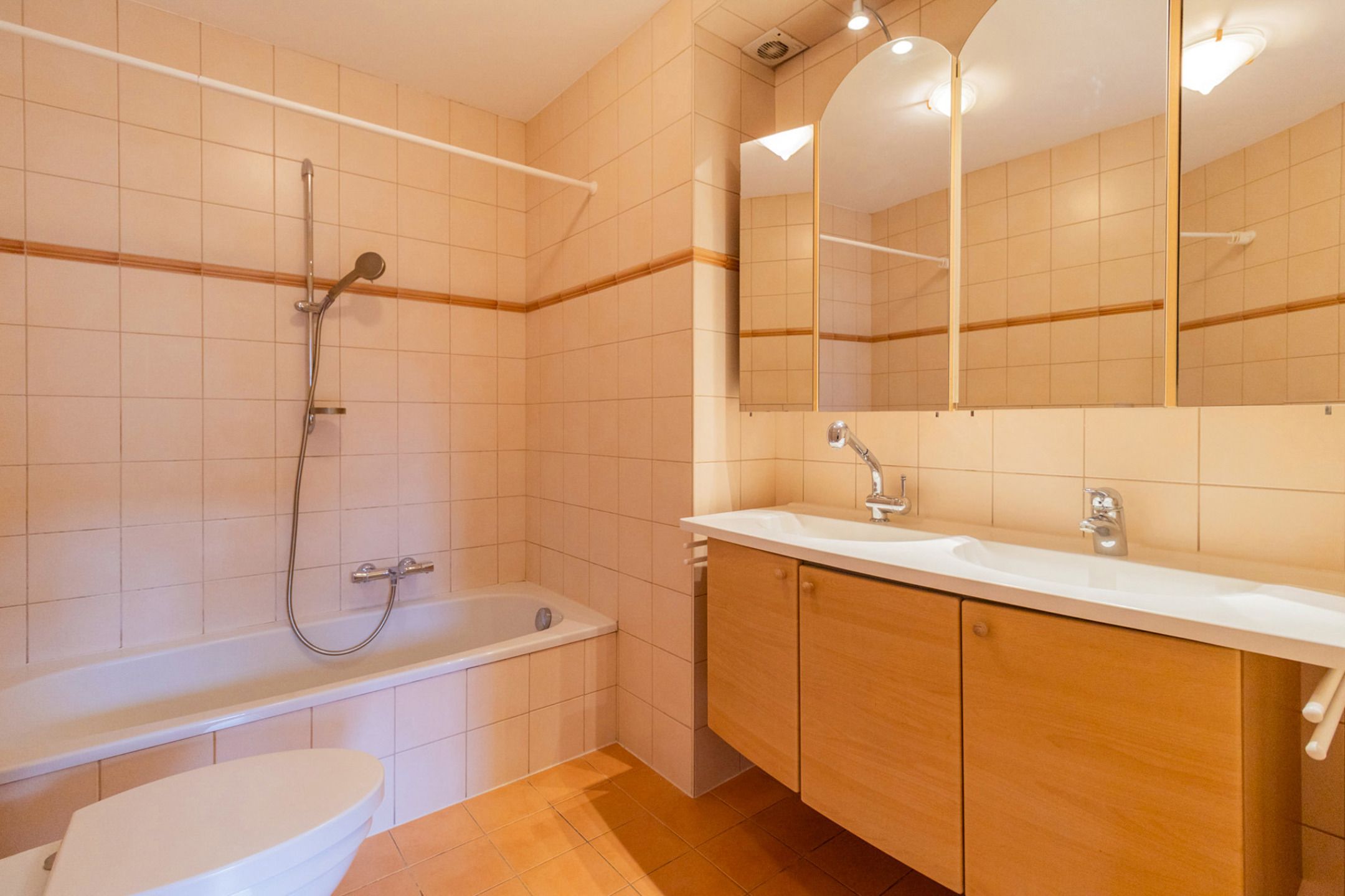 Mooie woning met 4 slaapkamers foto 18