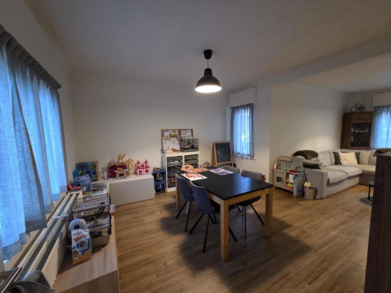 Gerenoveerde woning nabij het centrum van Arendonk. foto 8