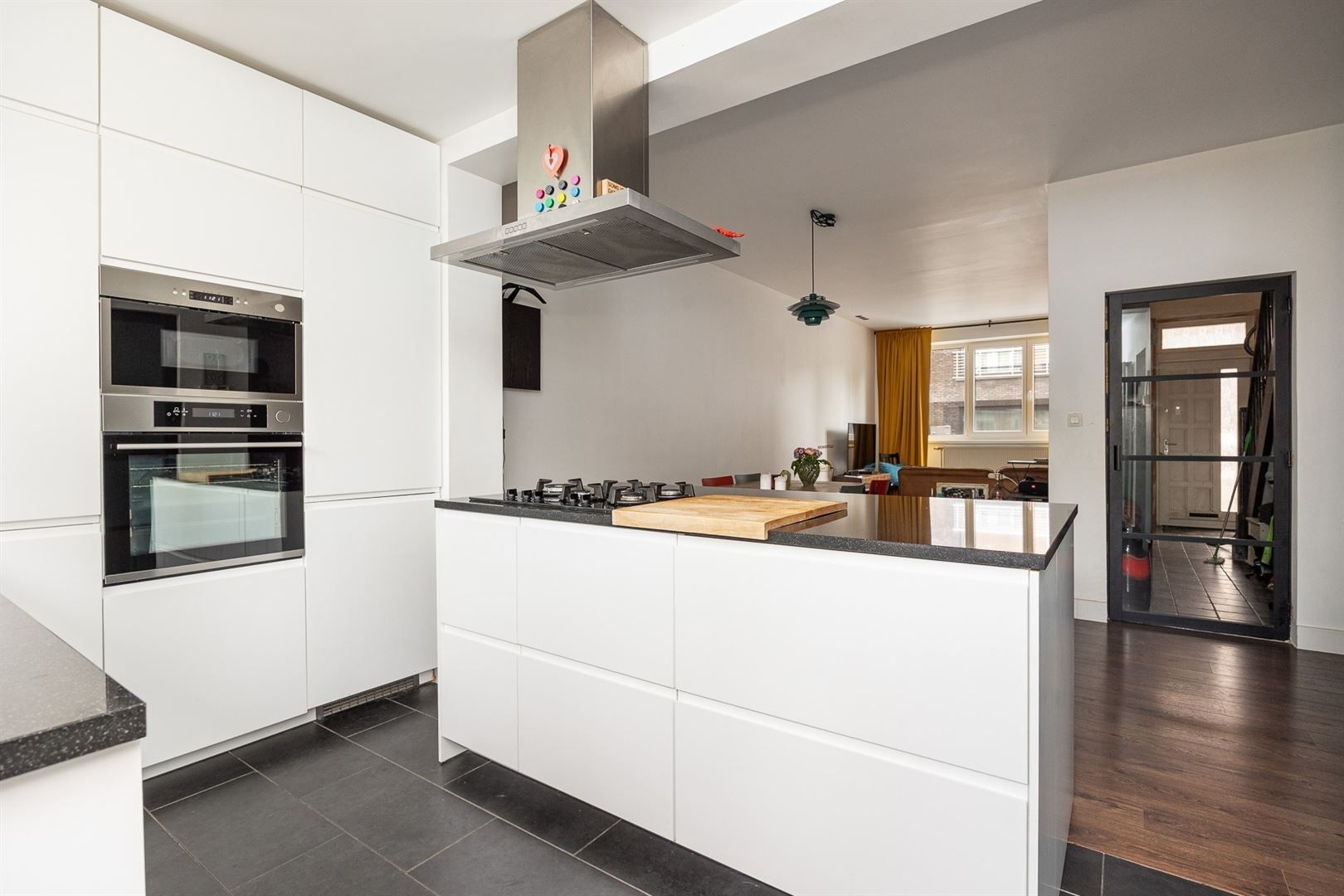 Ideale gezinswoning met vier slaapkamers foto 6