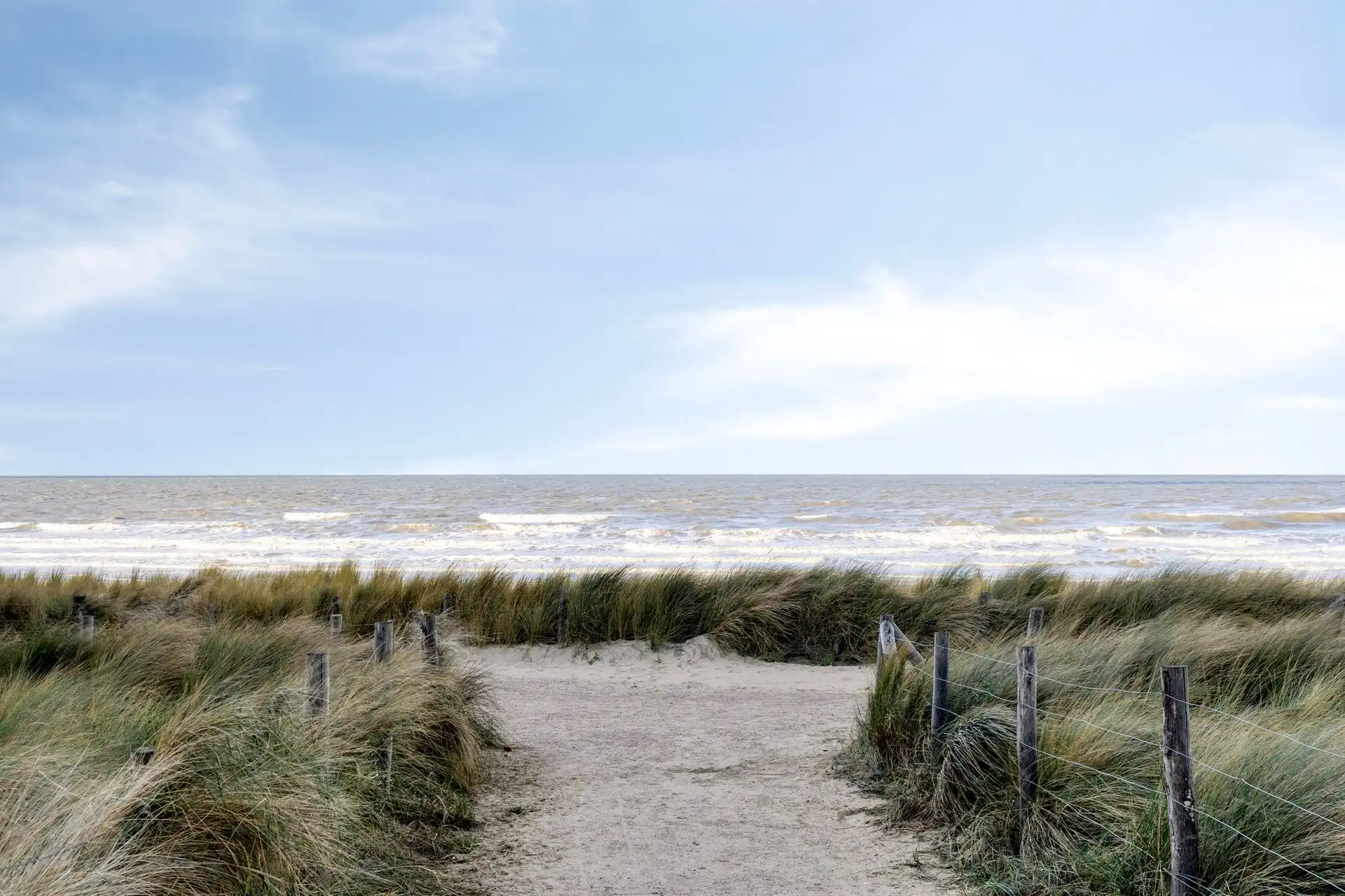 Charmante, gerenoveerde studio op topligging nabij zee. foto 3