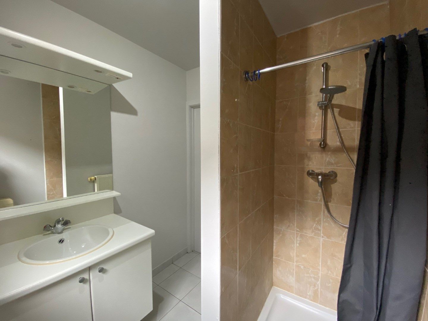 STUDIO MET STADSKOER IN HET HARTJE VAN IZEGEM foto 5