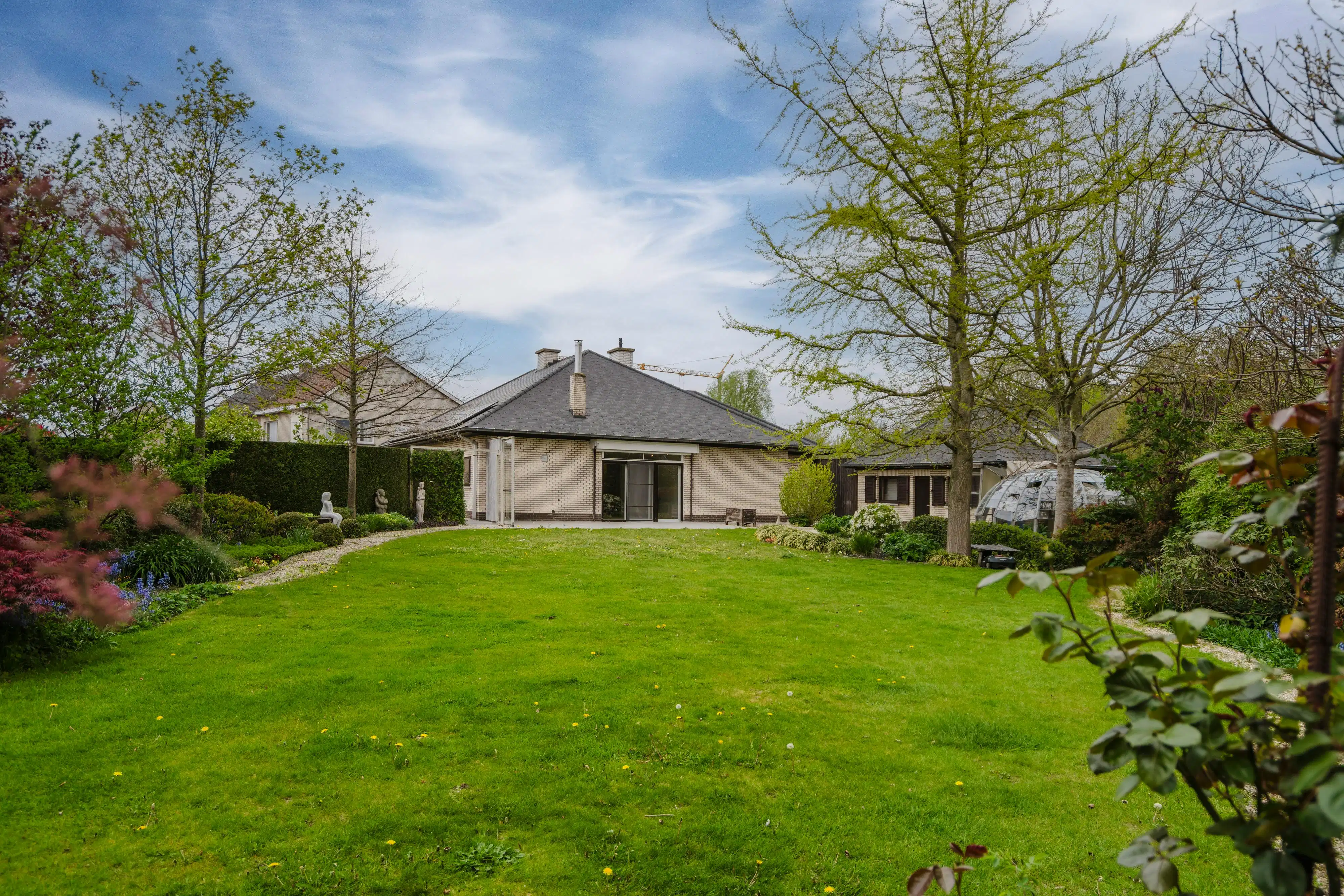 Ruime alleenstaande woning op 1922m² te koop in Gullegem foto 18