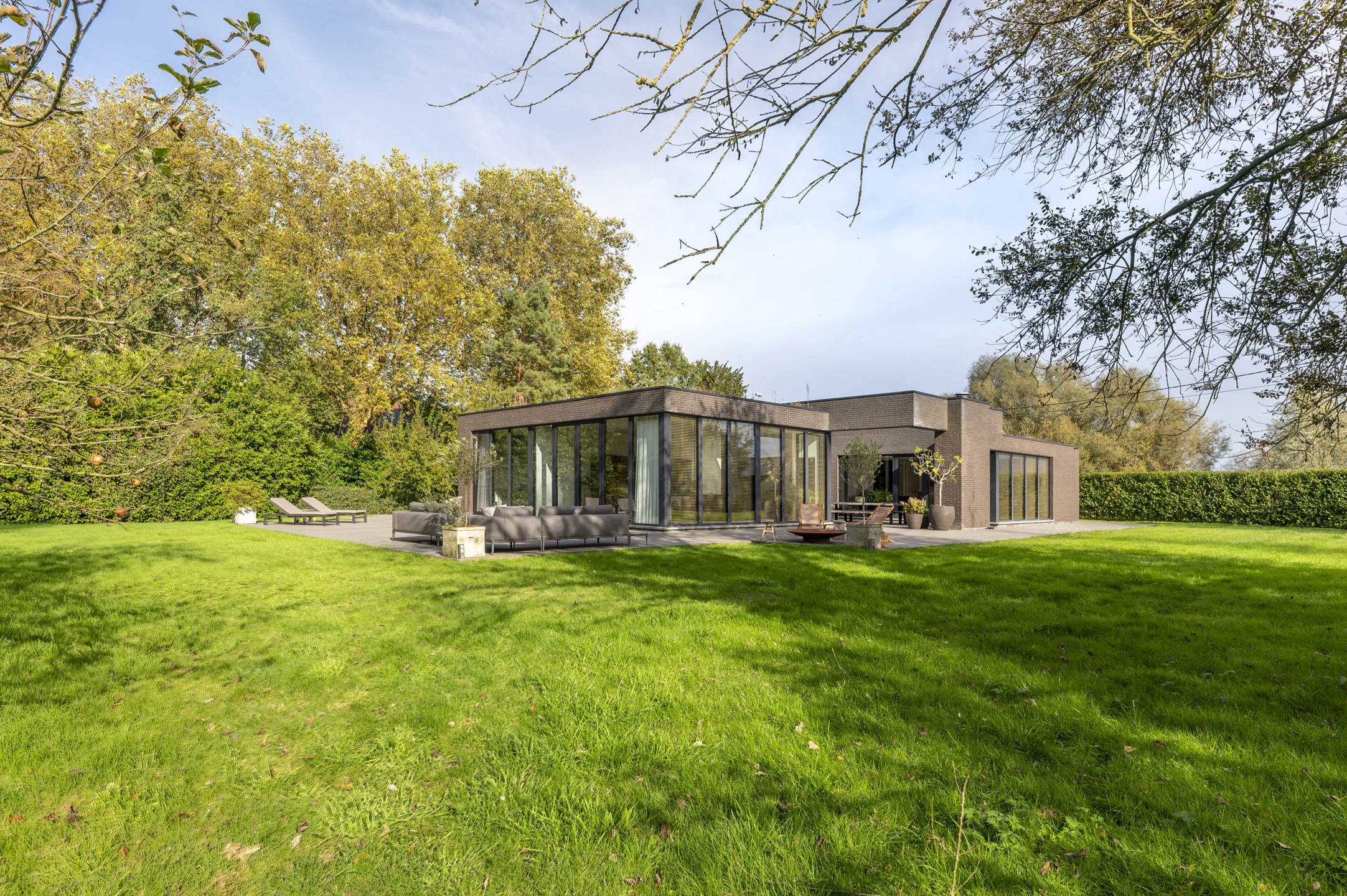 AARTSELAAR - Exclusieve villa met riante tuin! foto 9