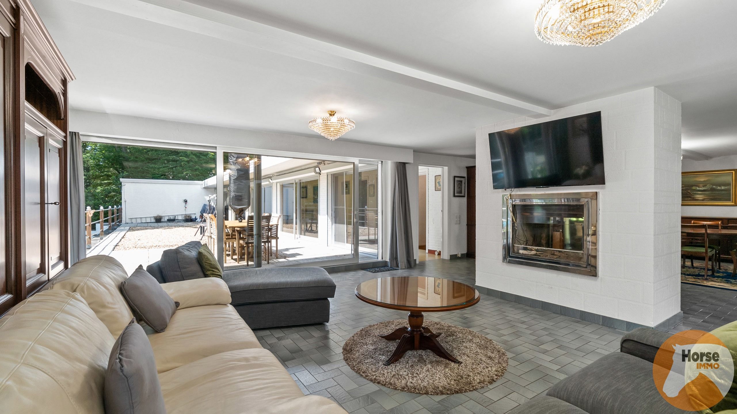 BERINGEN - Imposante woning met handelsruimte op +/-30a foto 10