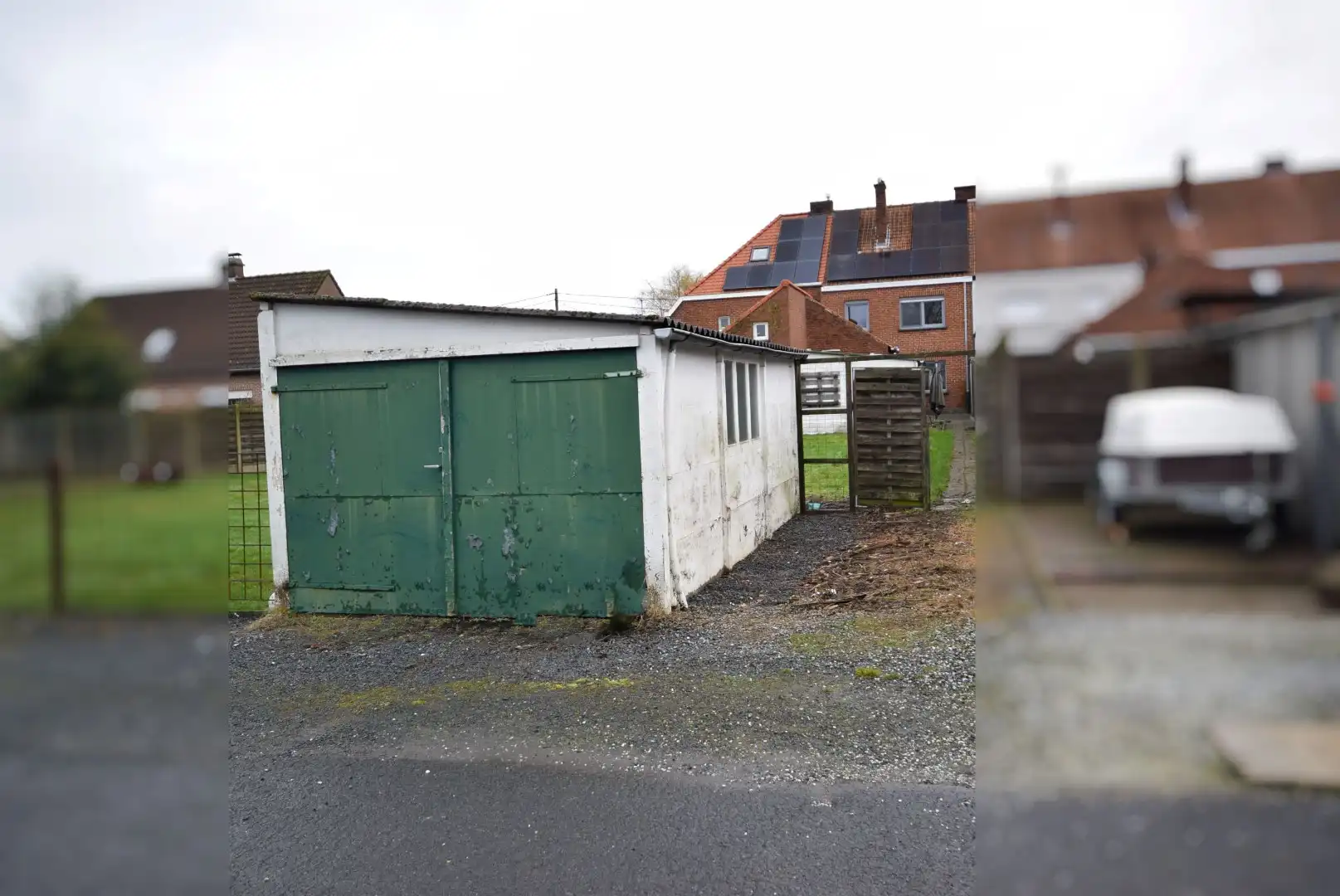 Instapklare gezinswoning met drie slaapkamers en tuin foto 14