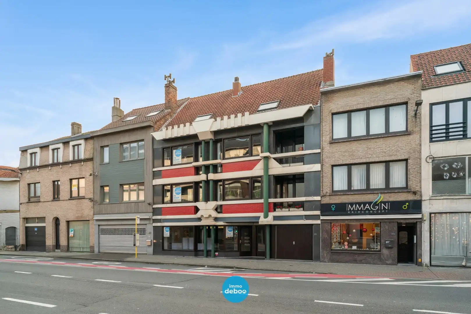 Ruim handelspand met meerdere parkeerplaatsen foto 3