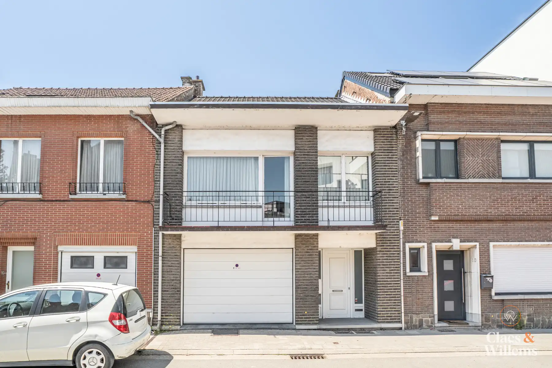 Hoofdfoto van de publicatie: Ruime bel-etagewoning nabij centrum Halle