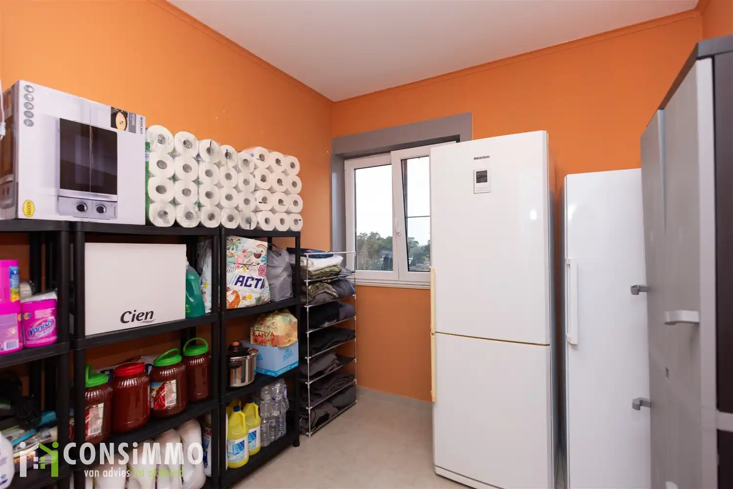 Instapklaar appartement met 3 slaapkamers en overdekt terras in Genk foto 19