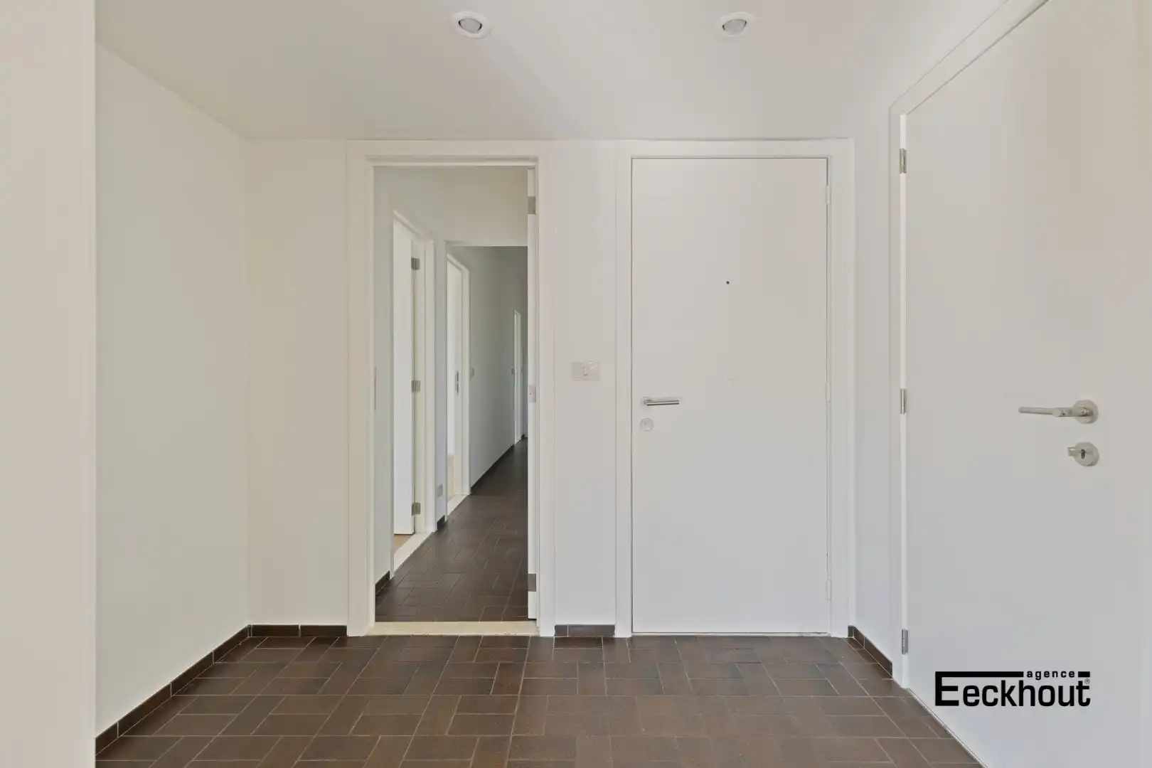 Instapklaar en ruim (128 m²) appartement met 3 slaapkamers en zonnig terrasje! foto 11