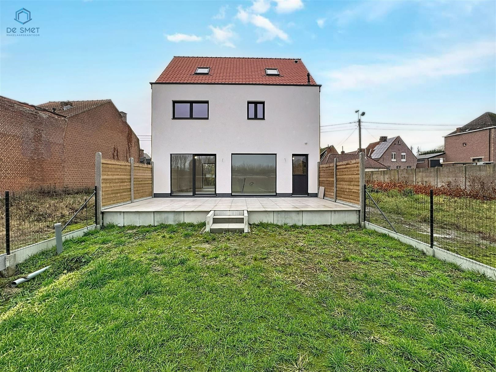 Rustig gelegen, energiezuinige nieuwbouwwoning met 4 slaapkamers en tuin foto 28