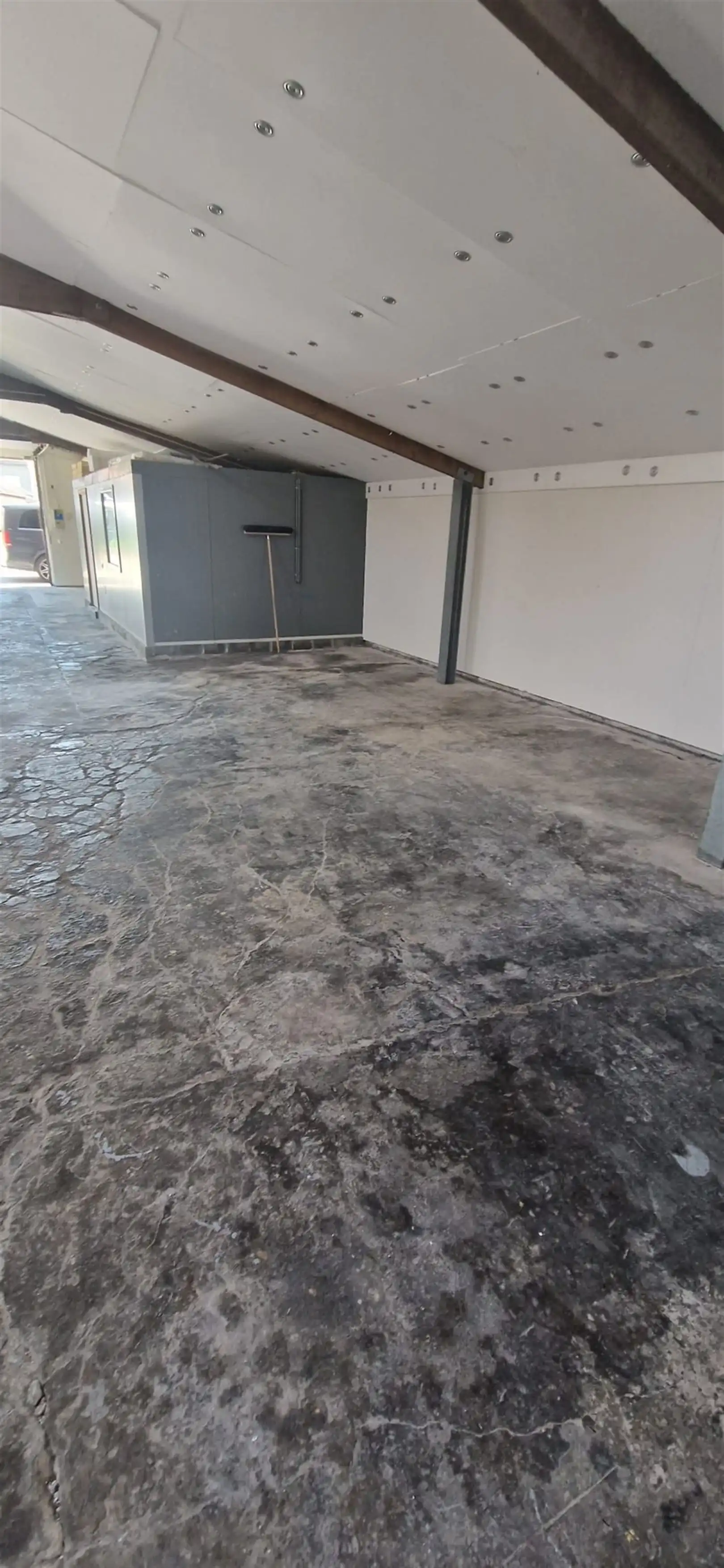 Parking/Garagebox foto 6