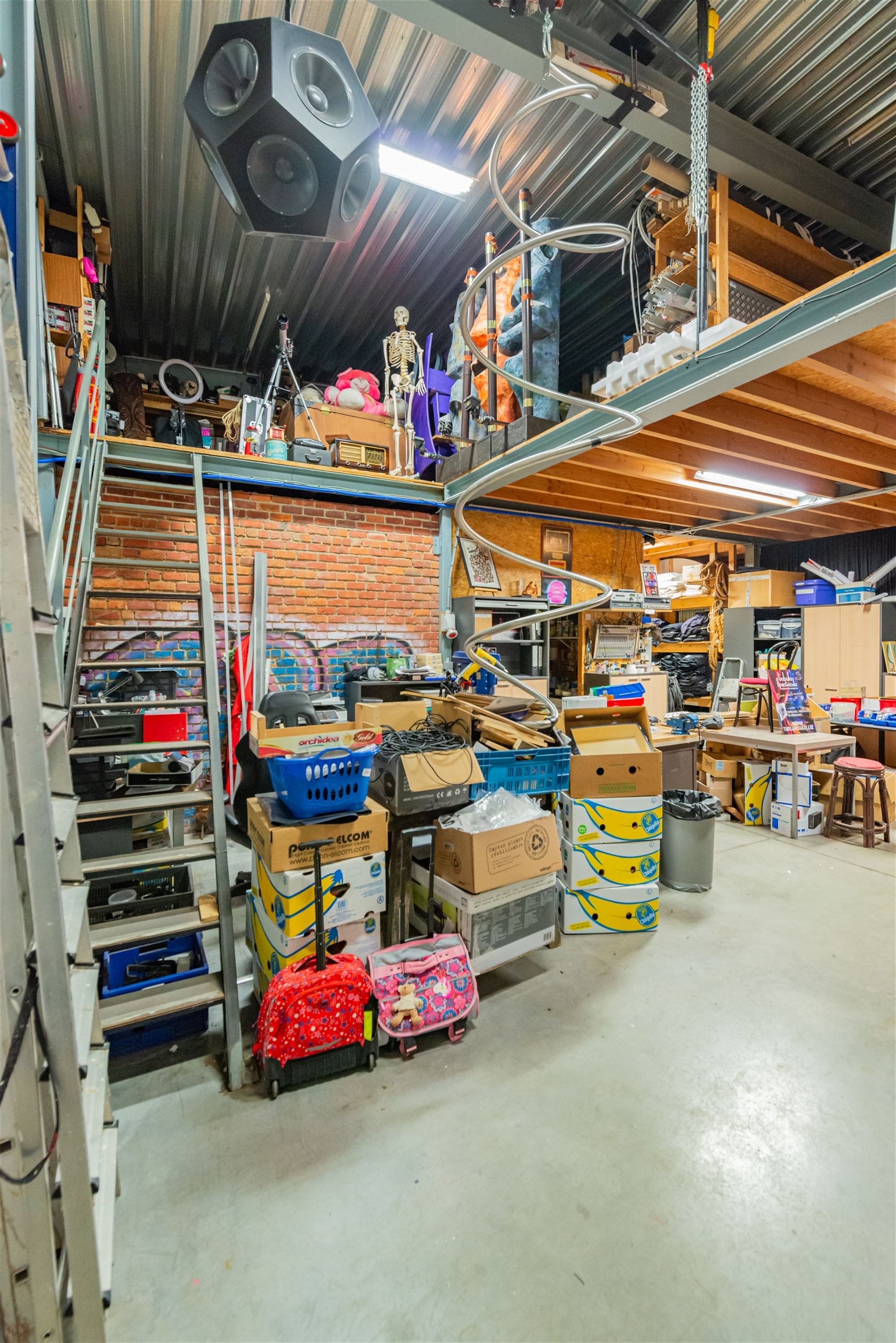 Te koop in Aalst: Multifunctioneel industrieel pand foto 18