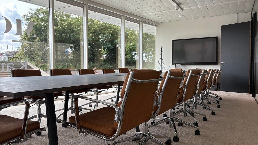 Gemeubelde kantoorruimte in MC-SQUARE Gent foto 10