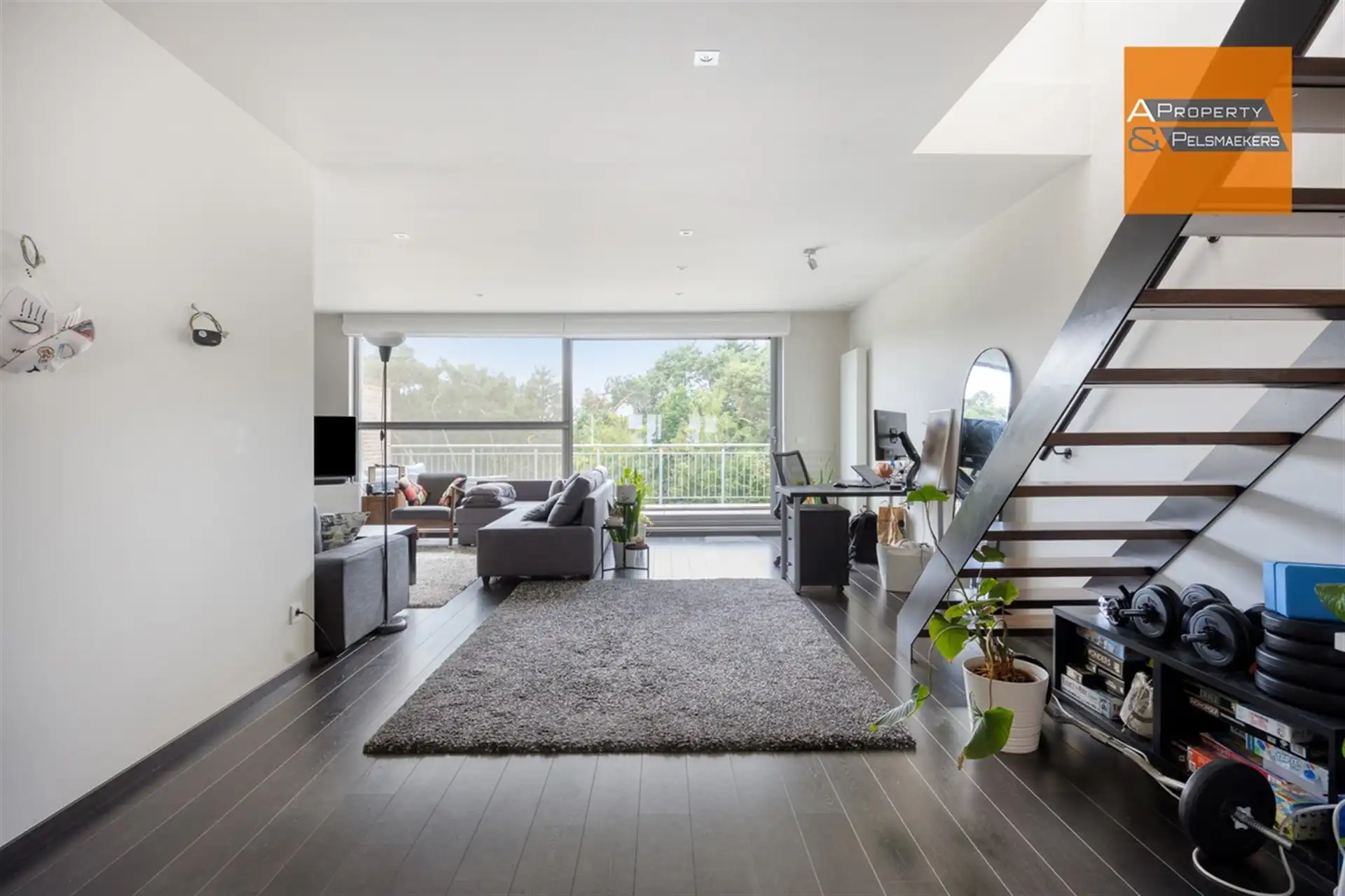 Instapklaar duplex-appartement met groen uitzicht in het centrum van Ottenburg foto 2