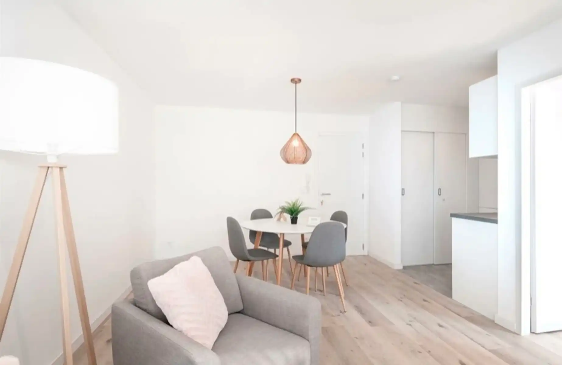 Appartement te huur foto 17