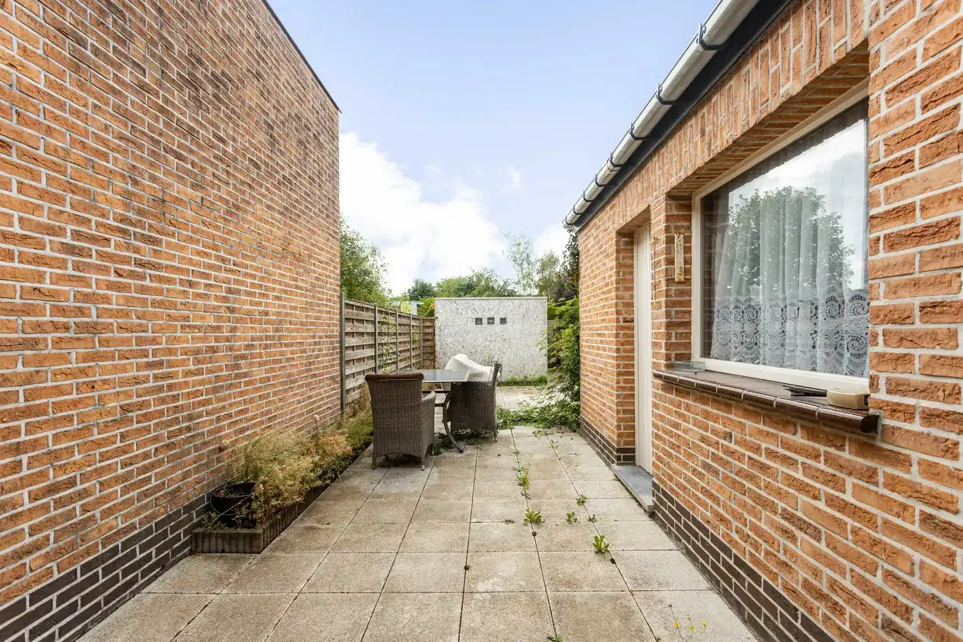 Woning met tuin, garage en uitweg in Zwevegem foto 15