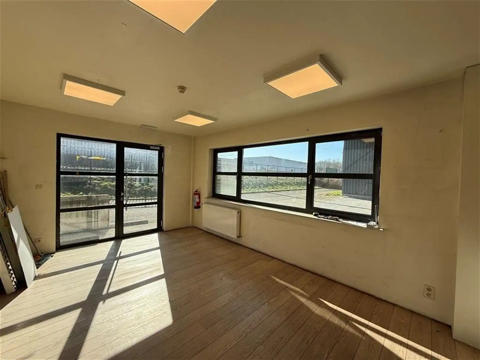 Polyvalent bedrijfsgebouw foto 10