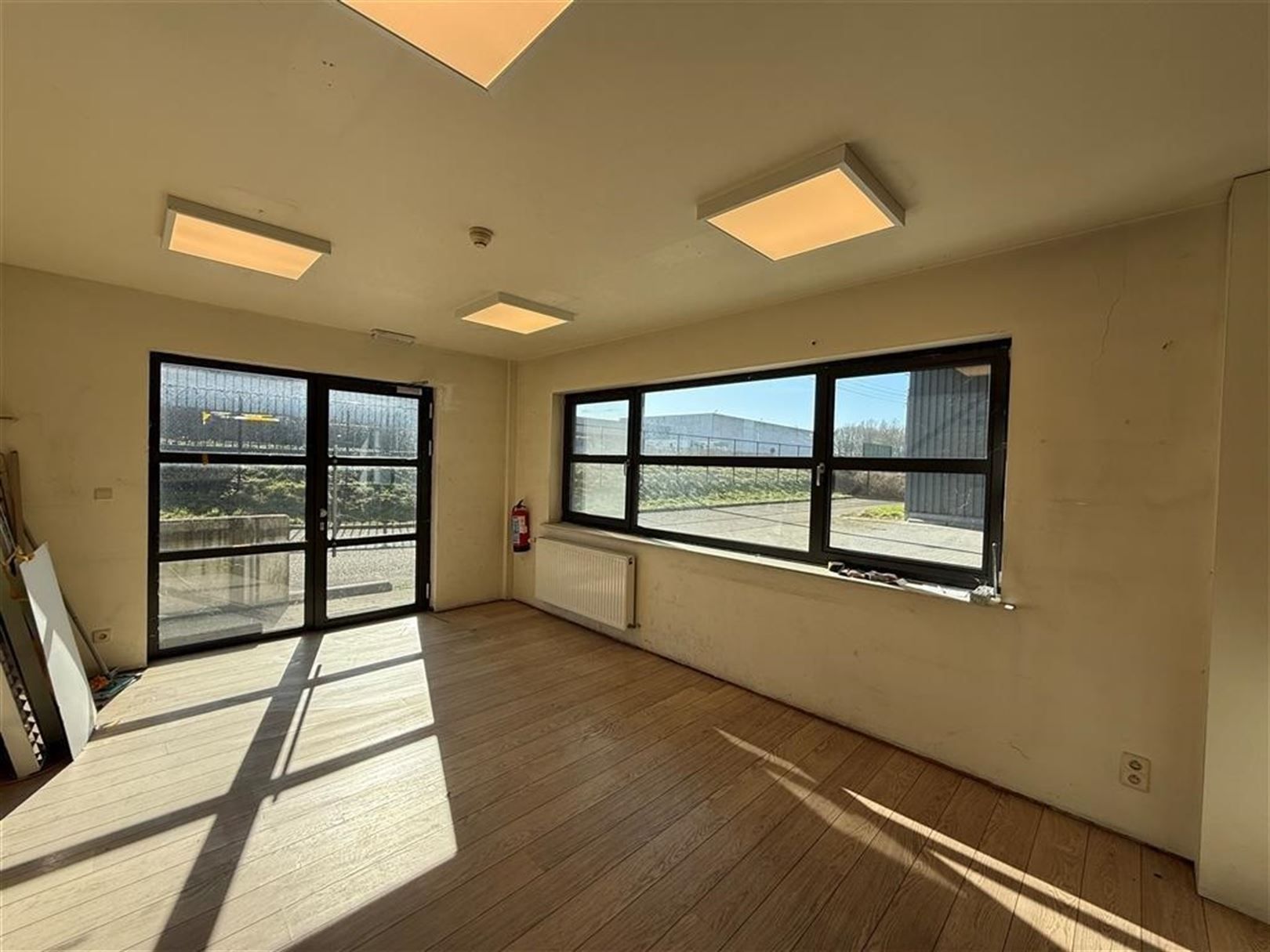 Polyvalent bedrijfsgebouw foto 10