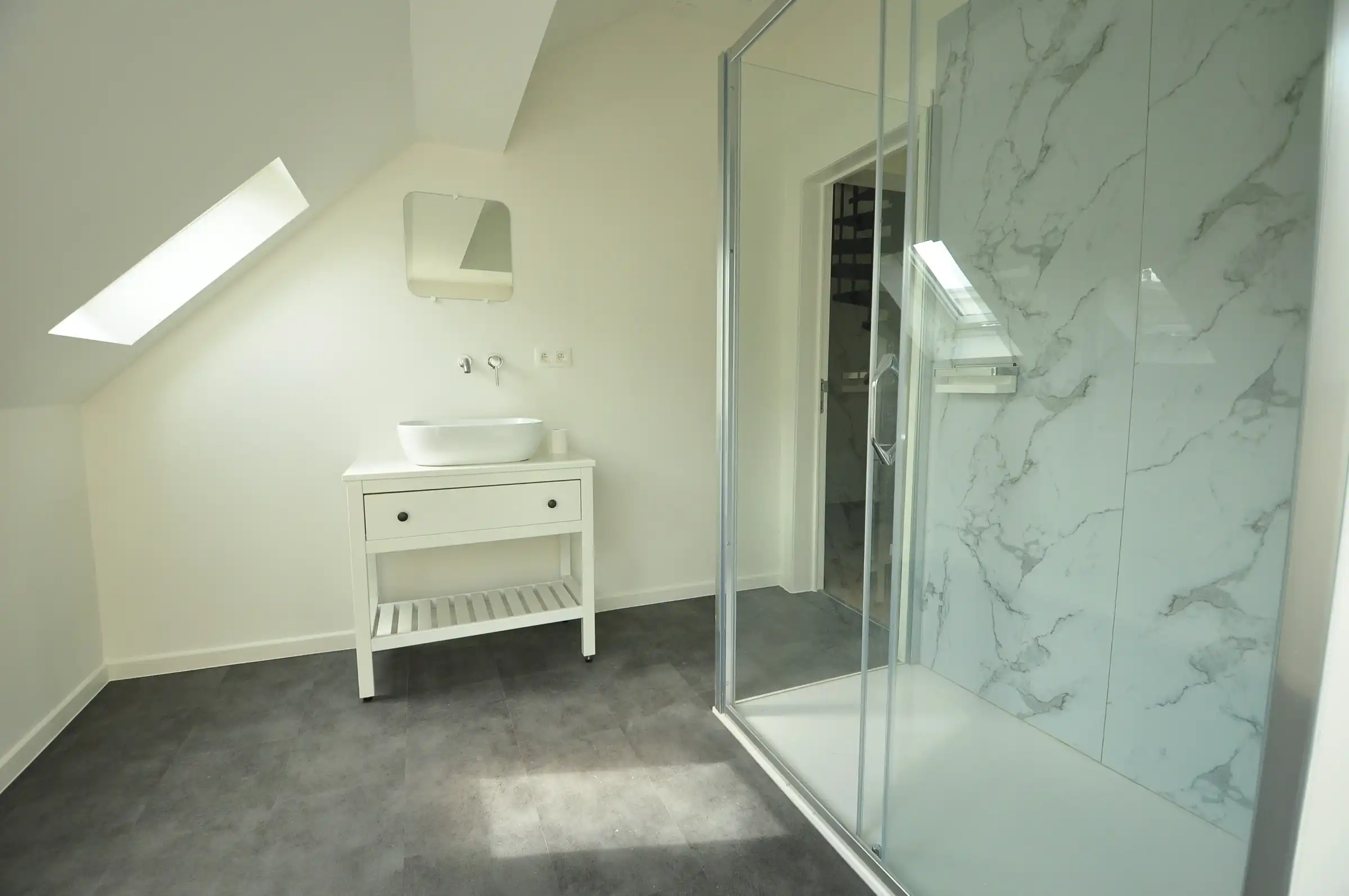 Centraal gelegen appartement te Blankenberge foto 9