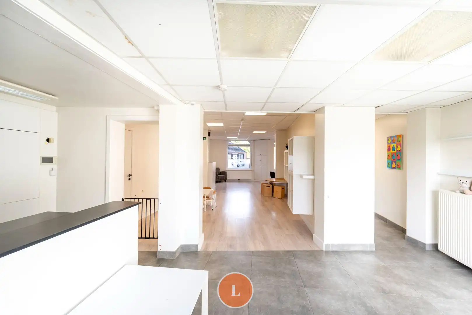 Te koop ruime halfopen woning met 4 slaapkamers en uitweg te Sint-Eloois-Winkel. foto 11