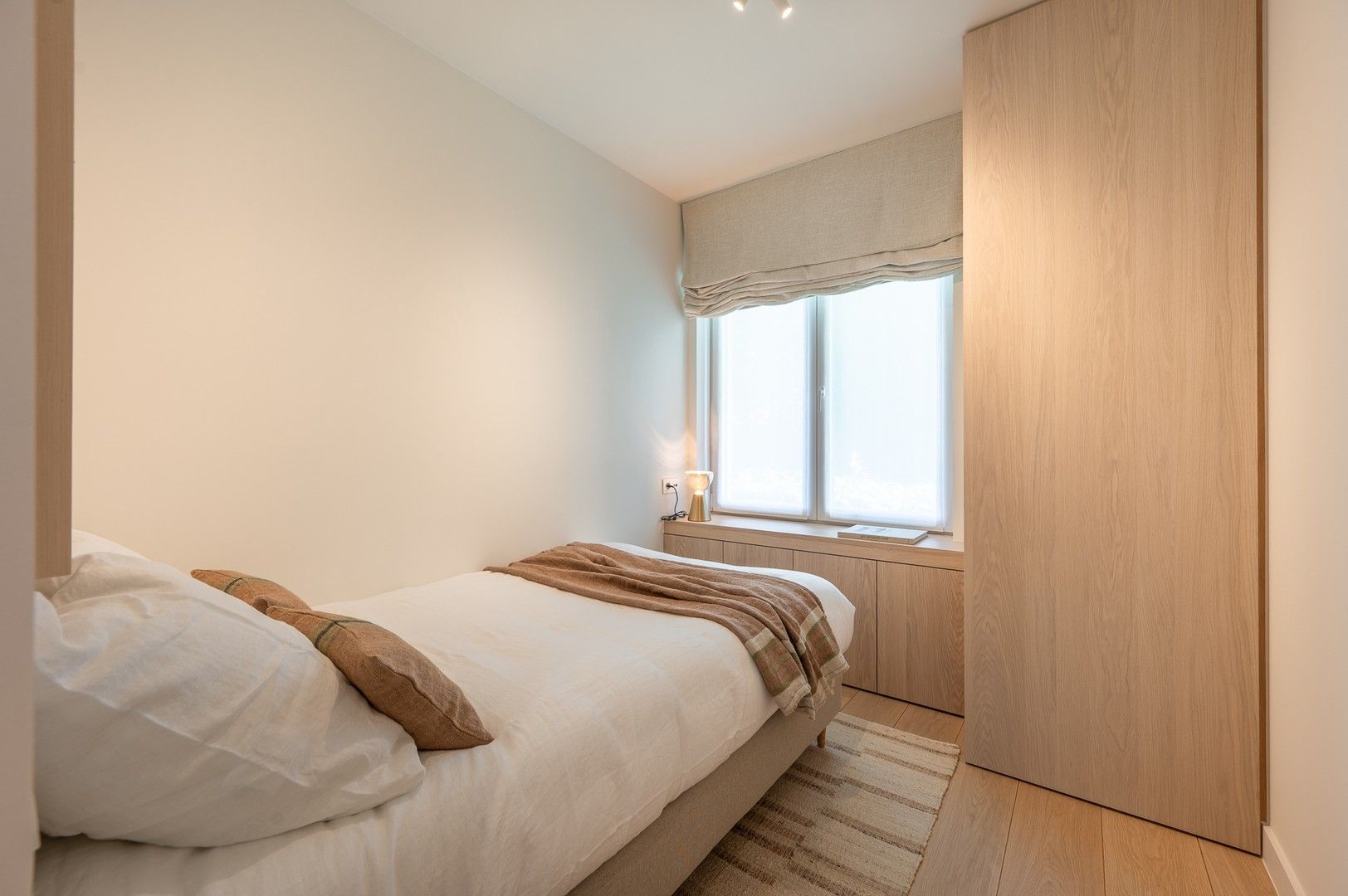 Prachtig tuinappartement met zuid gerichte tuin gelegen in het Zoute, op wandelafstand van de zee. foto 22