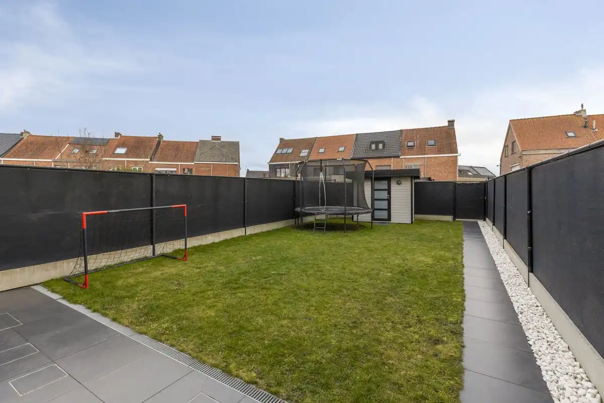 Verzorgde en rustig gelegen gezinswoning in pastorijstijl foto 27