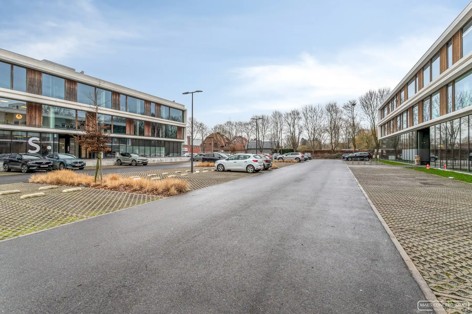 Kantoorruimte 195 m2 te koop vlakbij bij E17 te Zwevegem foto 6