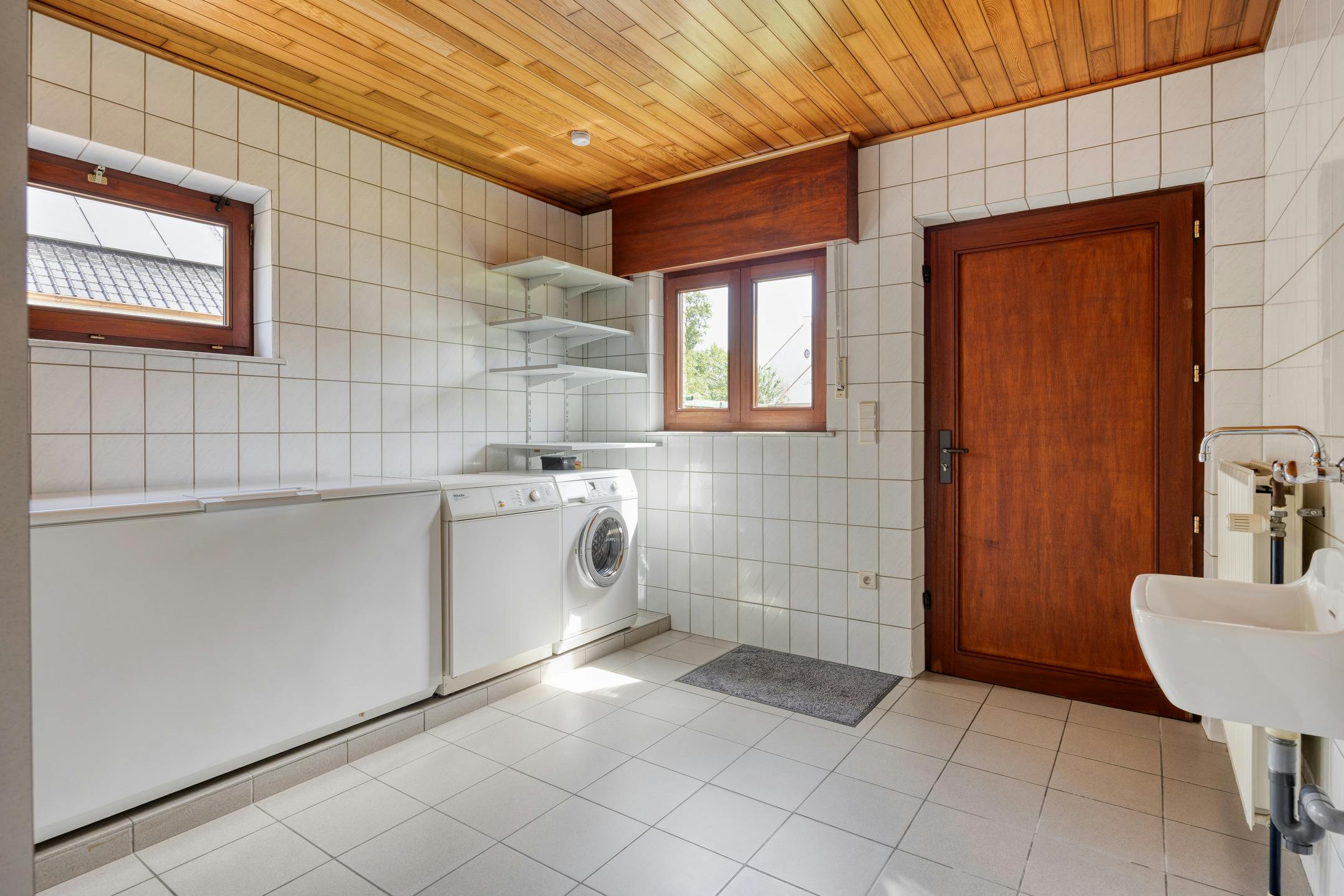 Vrijstaand huis te koop in het centrum van Kasterlee foto 22
